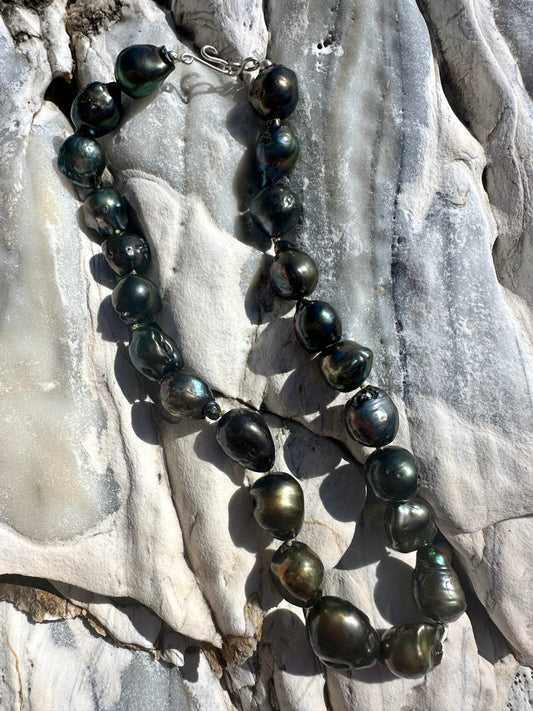 GAIA NECKLACE