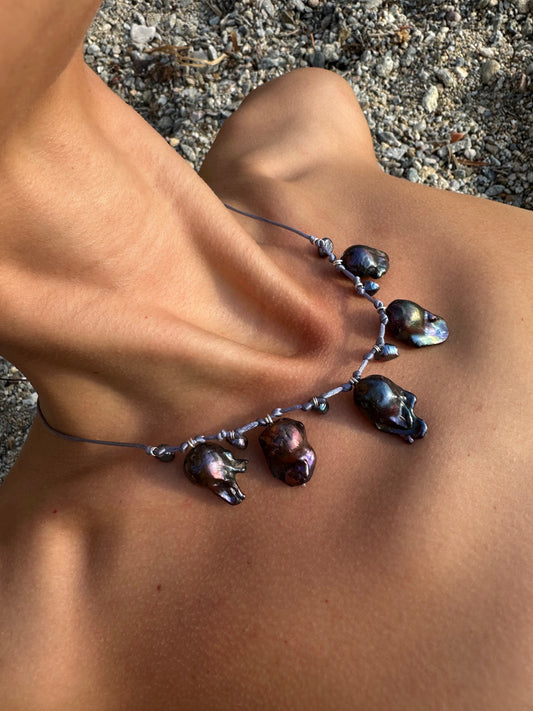 TOM NECKLACE