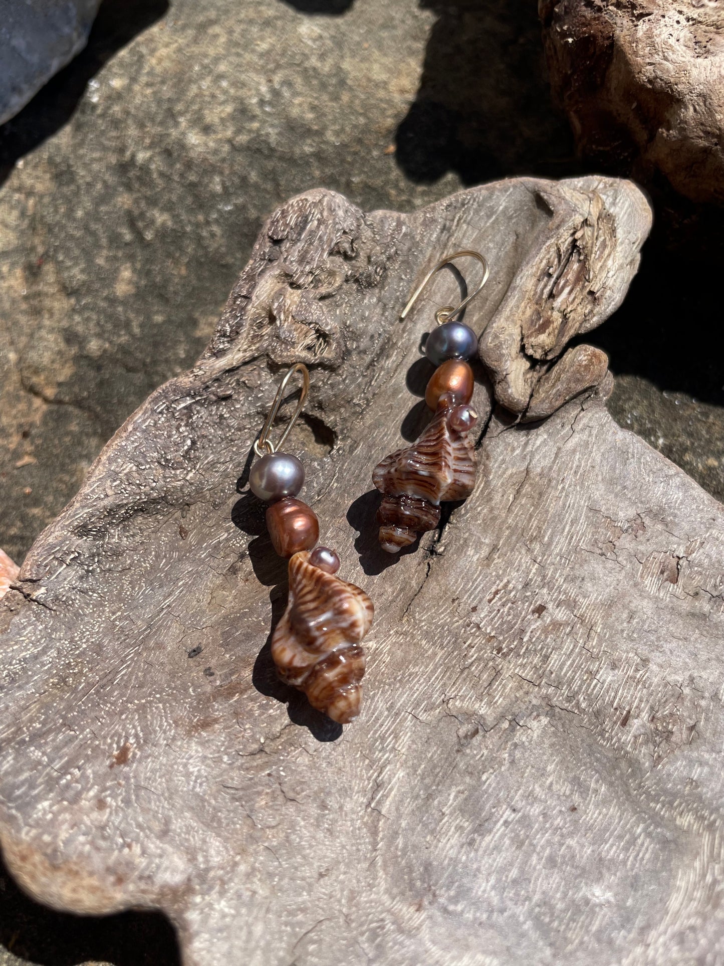 BROWNY EARRINGS