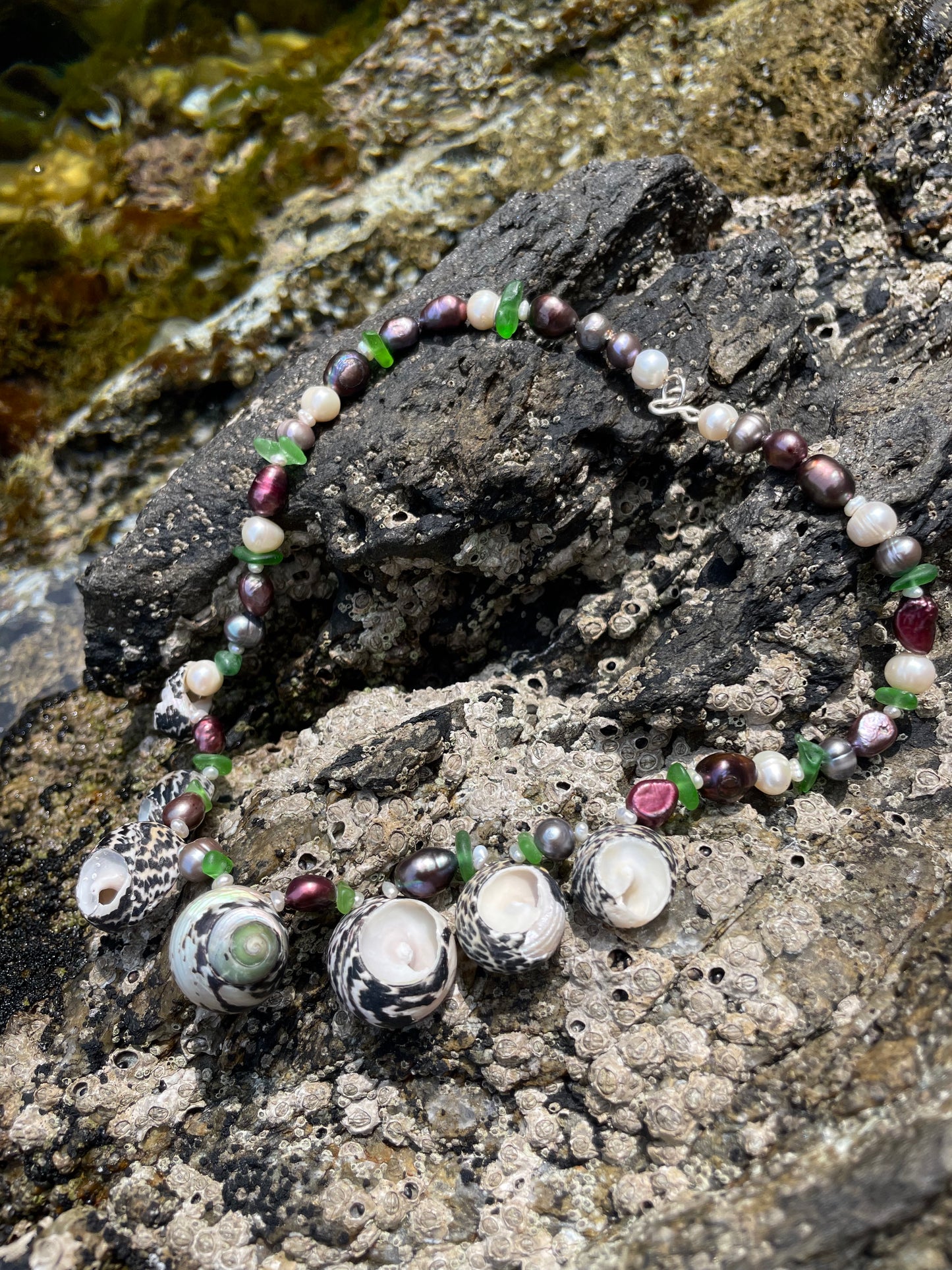 SNAILS NECKLACE