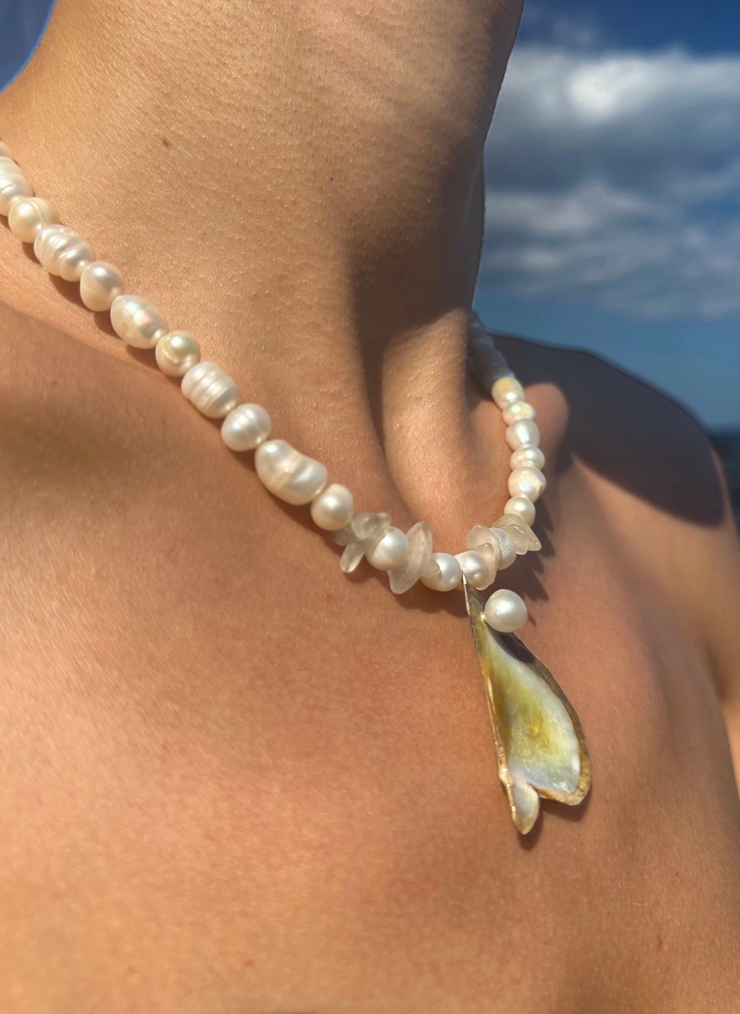 NENA NECKLACE