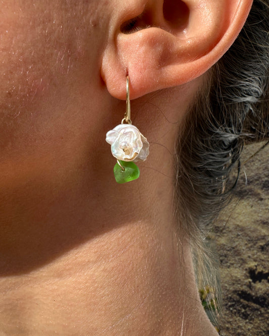 MAGNOLIA EARRINGS
