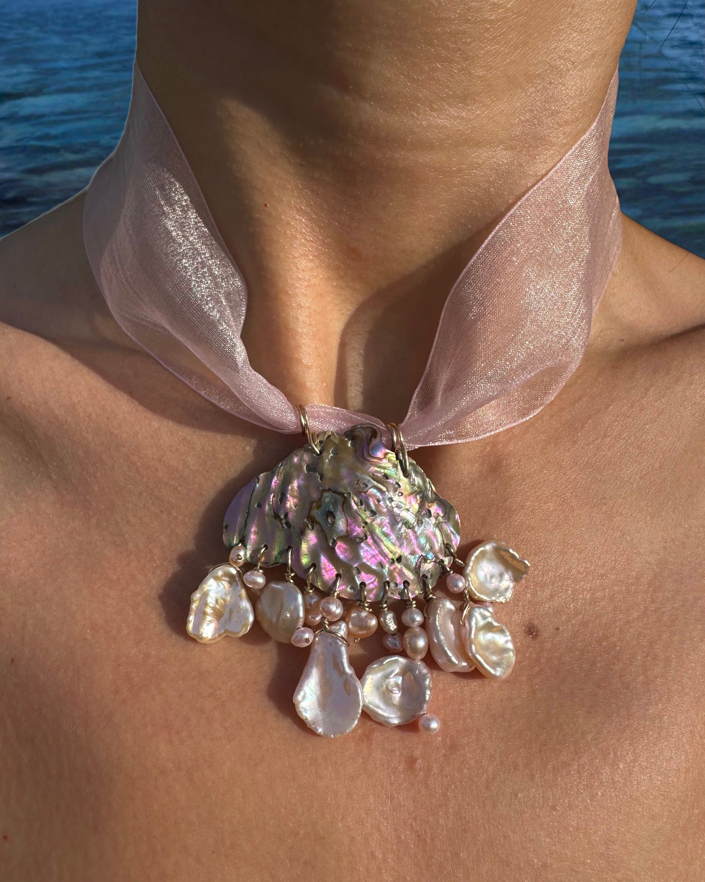 CALLA NECKLACE