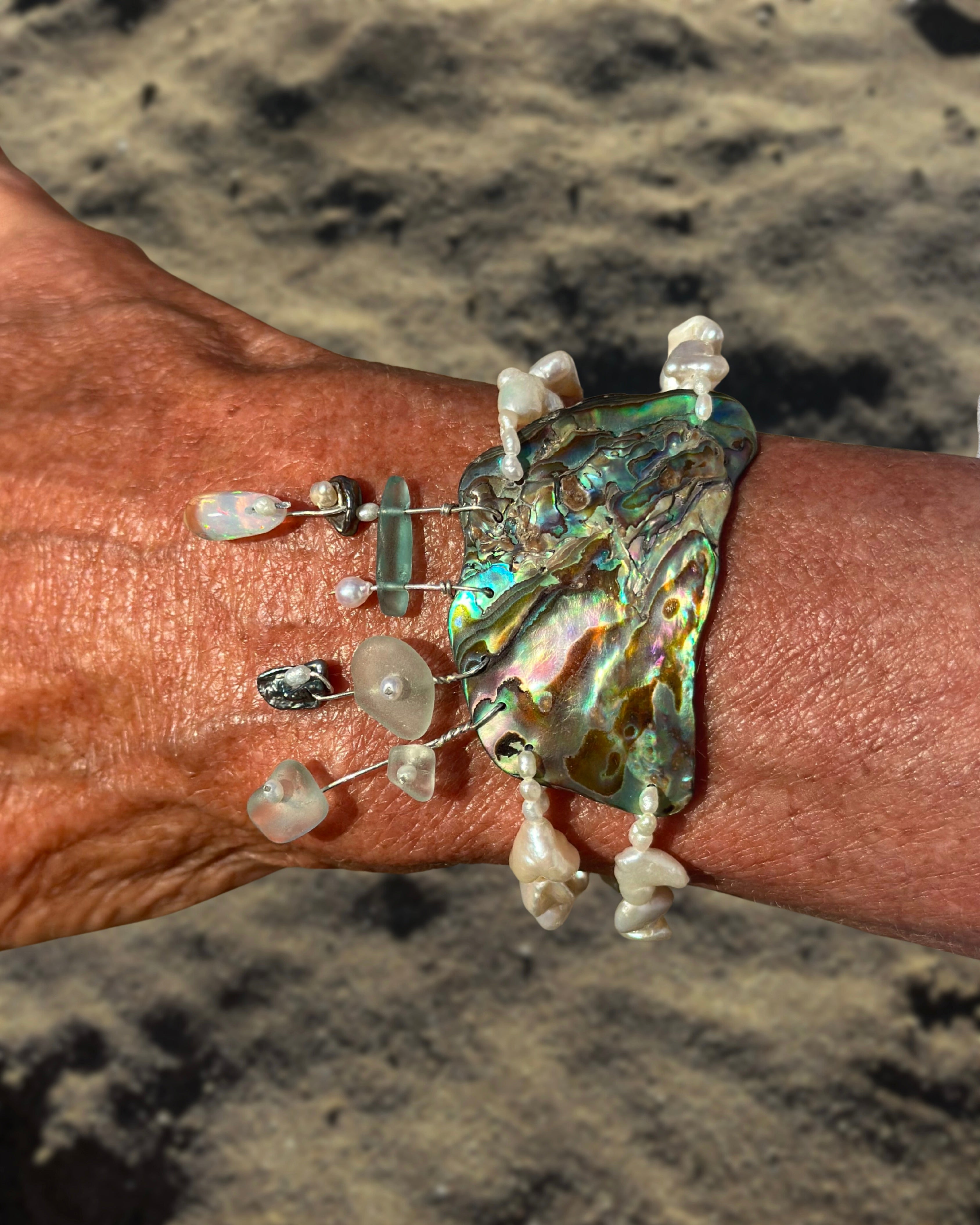 LAIKA BRACELET