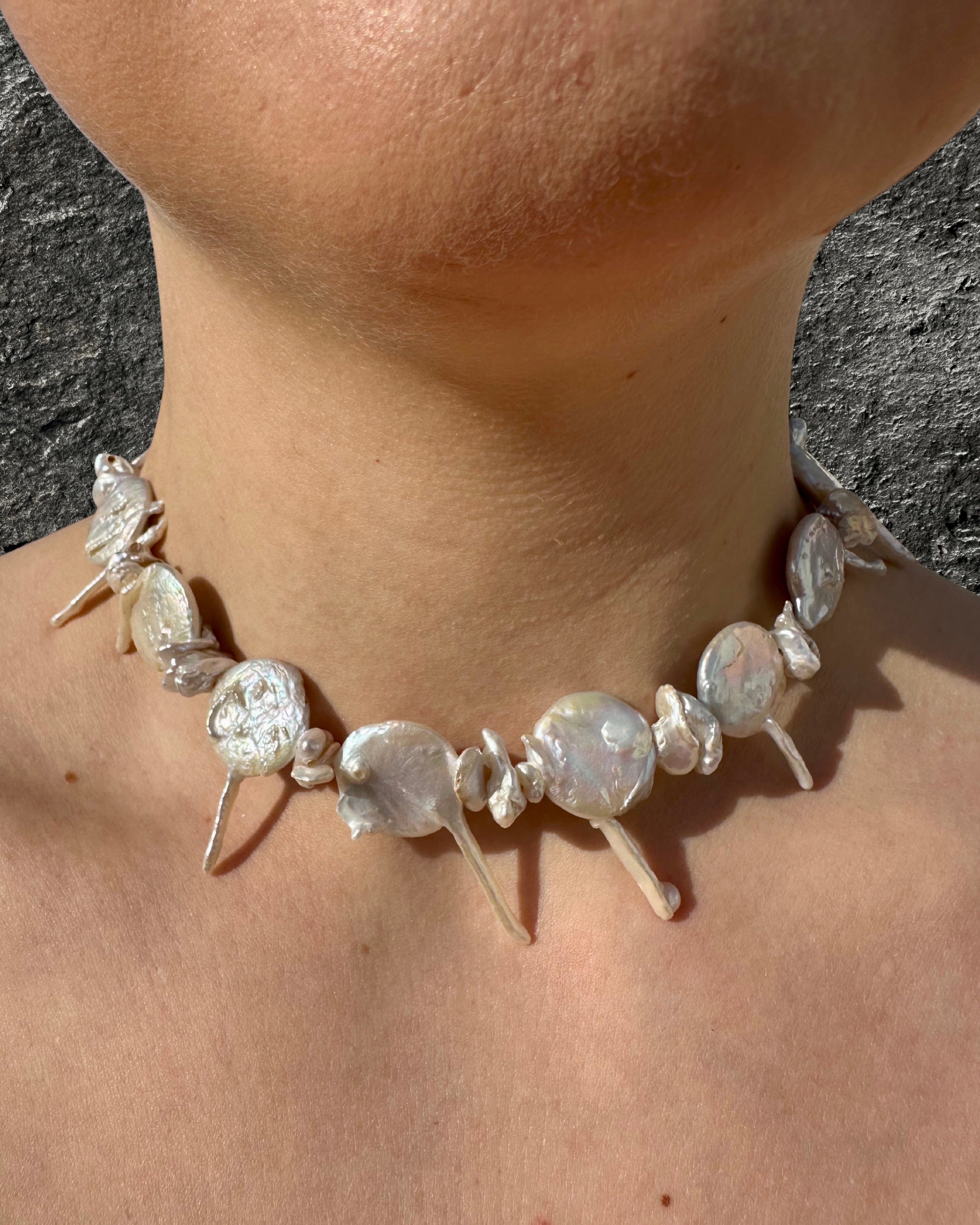 LINEA NECKLACE
