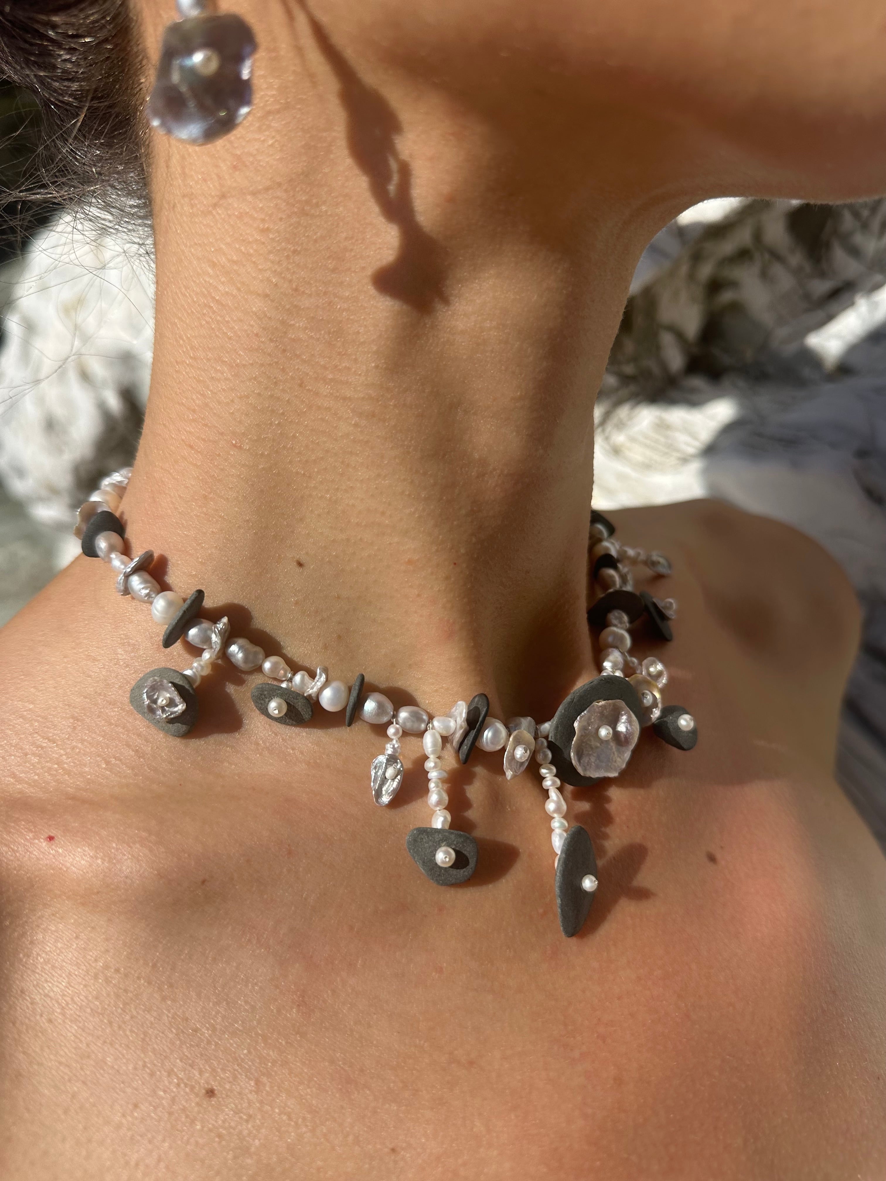 NERIO NECKLACE
