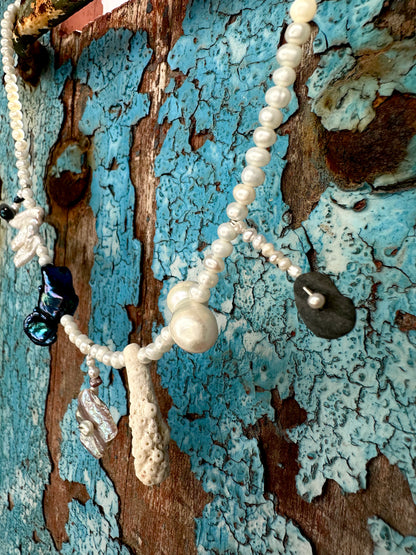 JACKSON NECKLACE