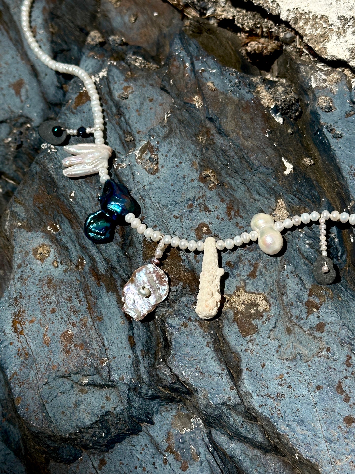 JACKSON NECKLACE