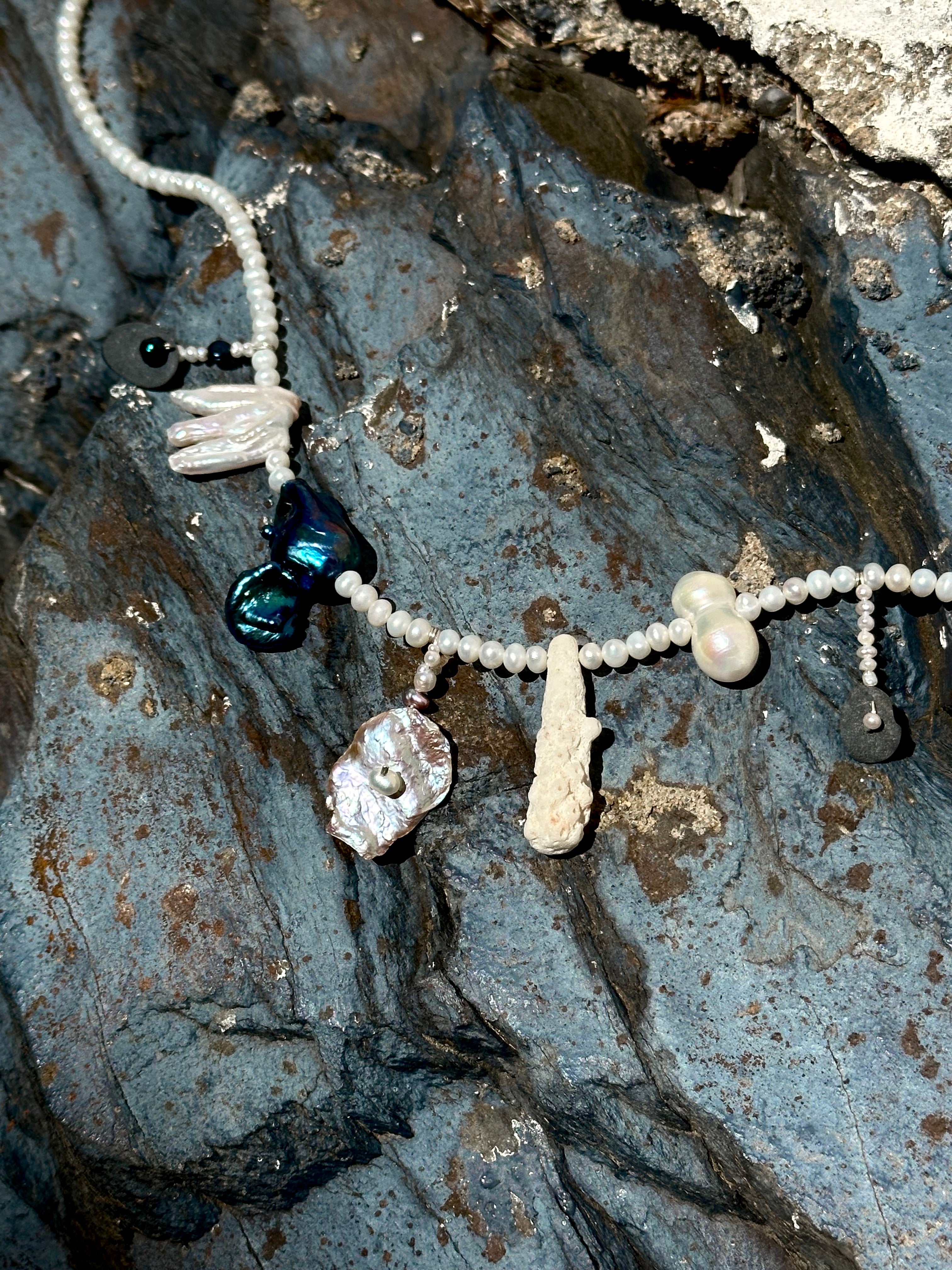 JACKSON NECKLACE