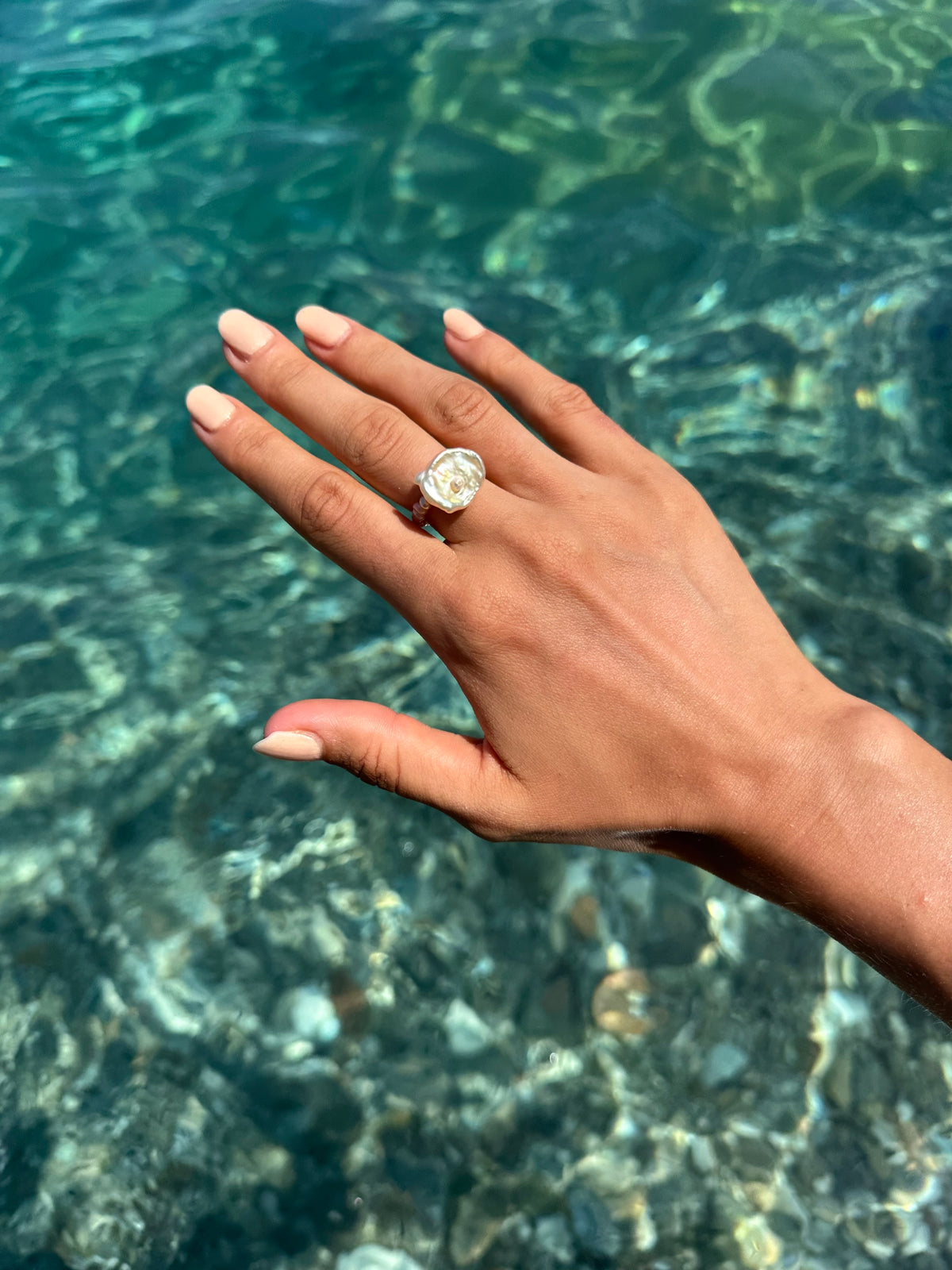 LUREL RING