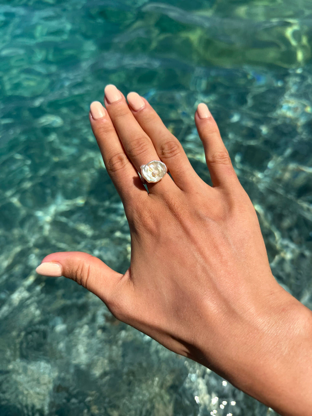 LUREL RING