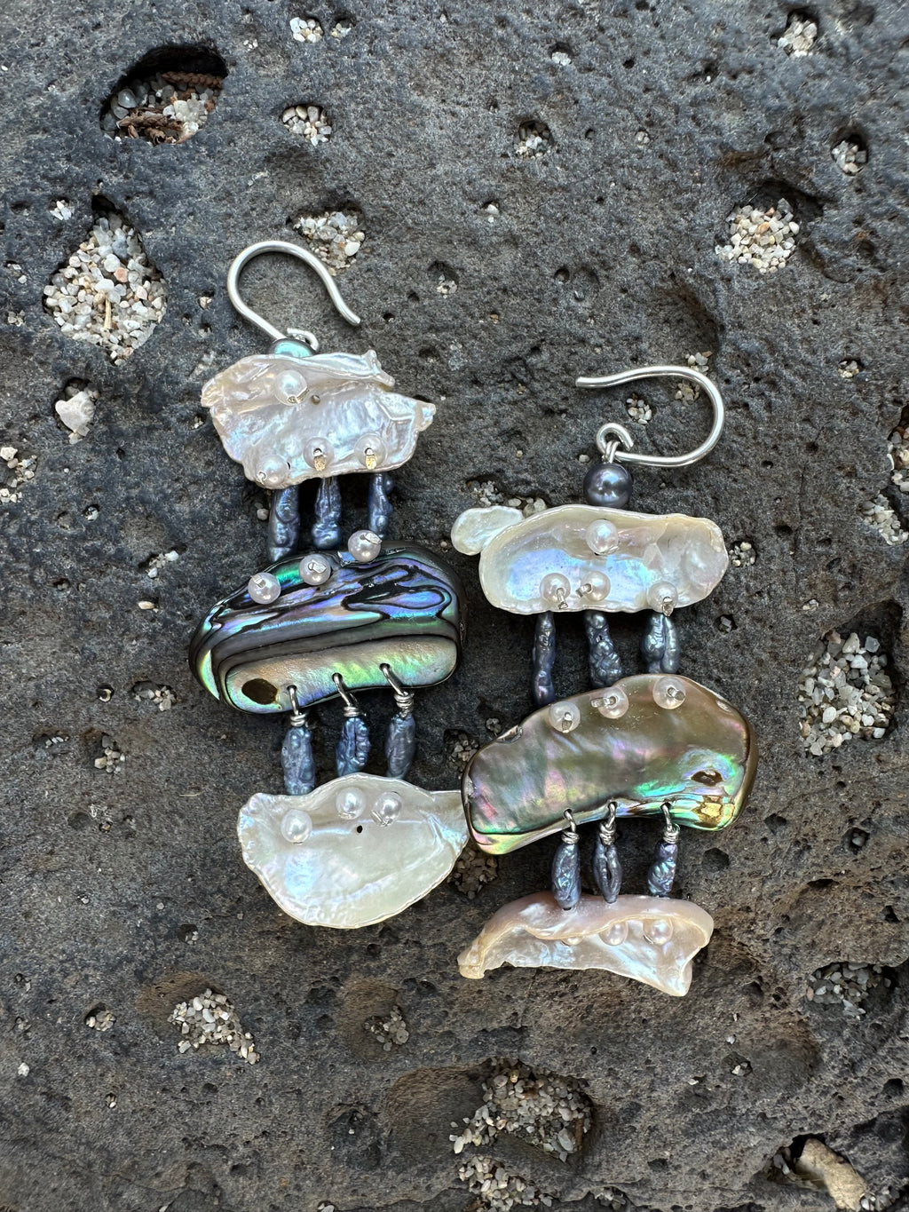 NAYA EARRINGS