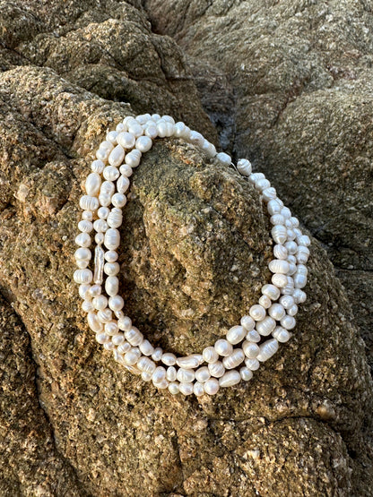 TRINITA NECKLACE