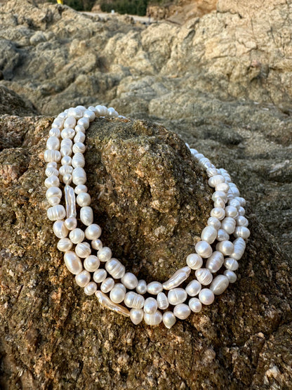 TRINITA NECKLACE