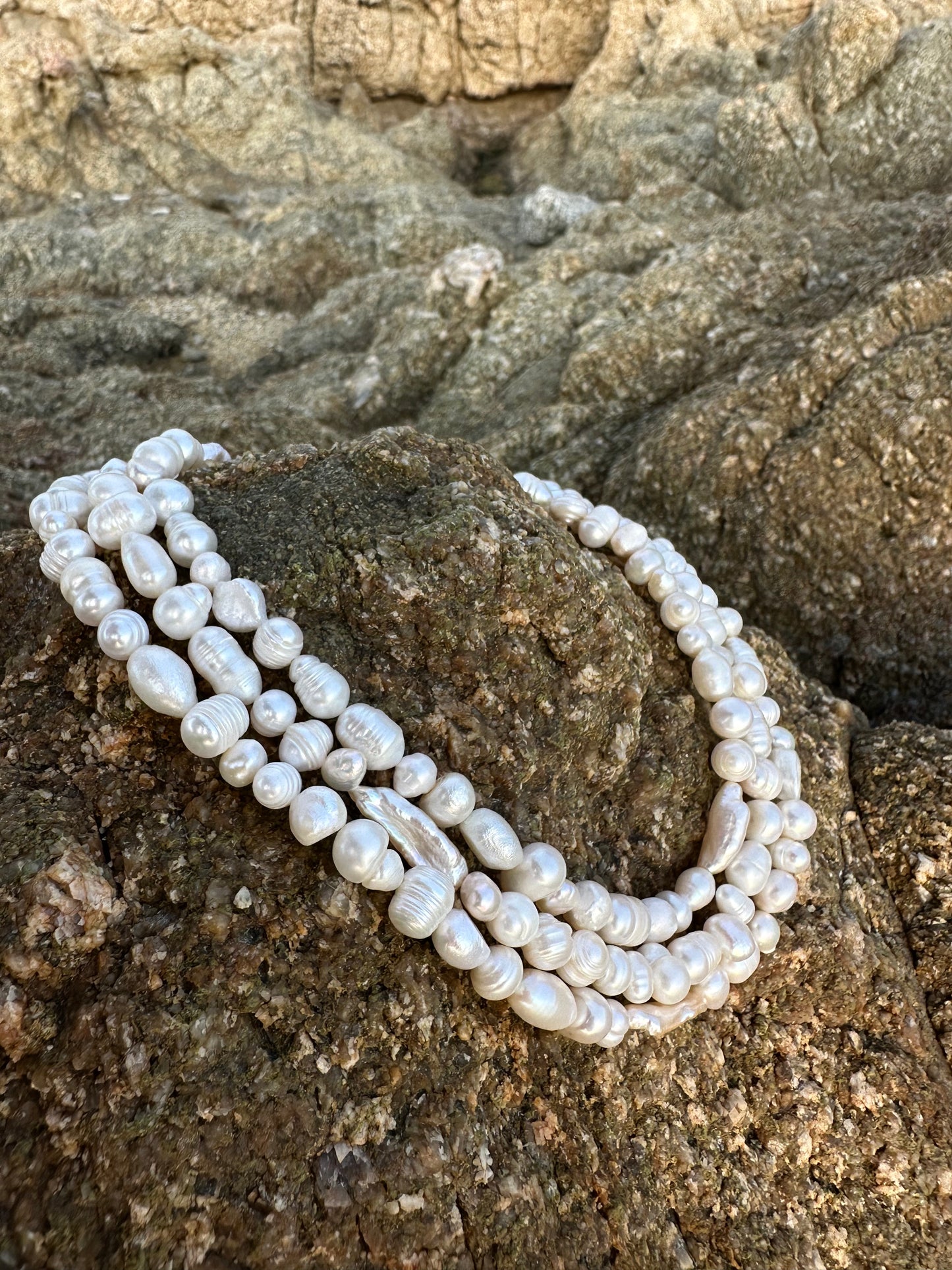 TRINITA NECKLACE