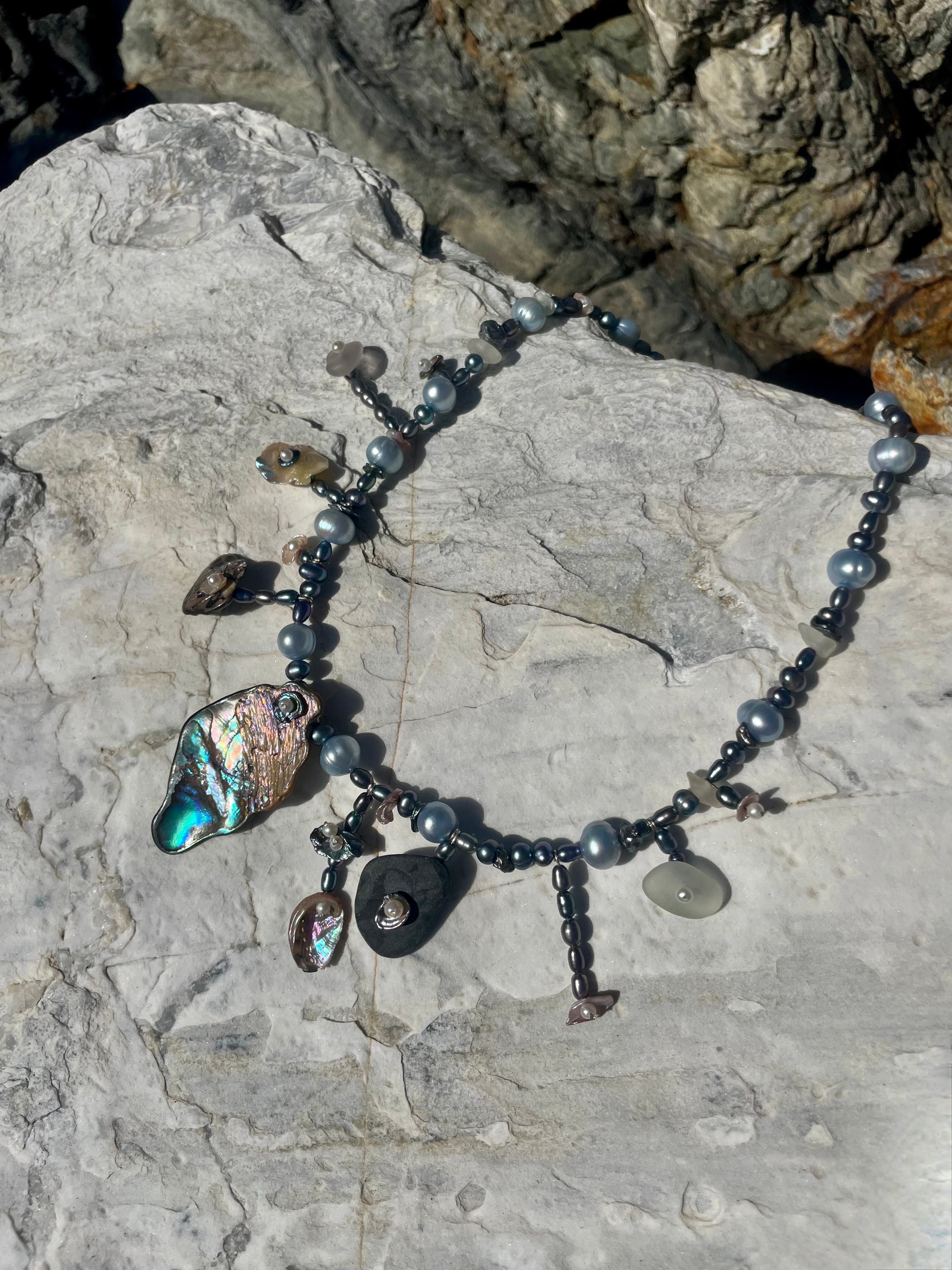 PAOLA NECKLACE
