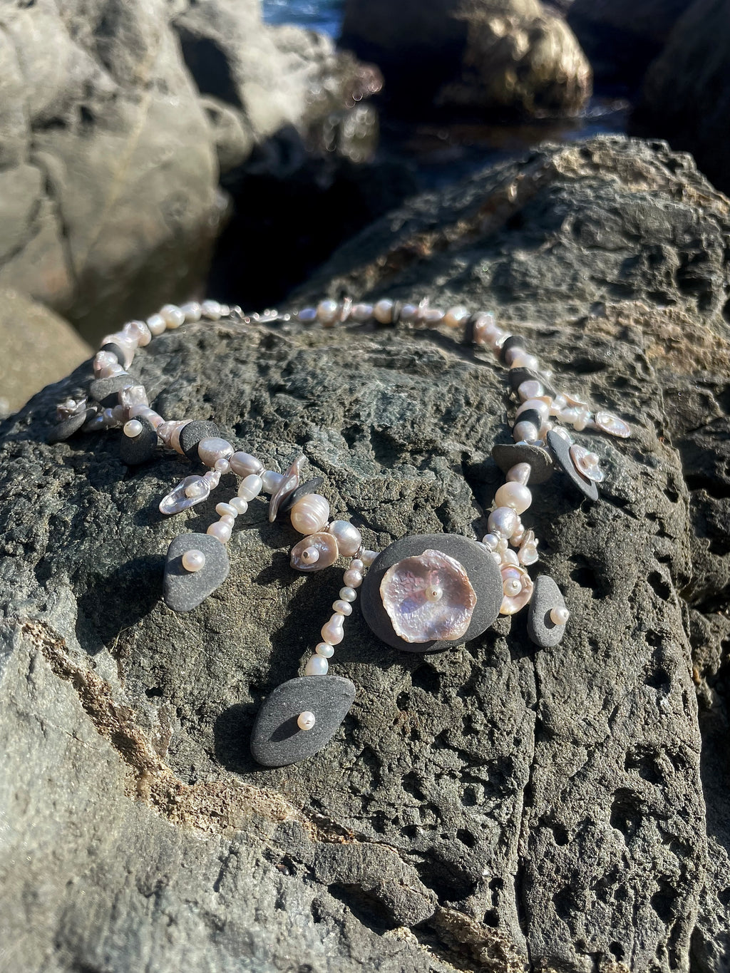 NERIO NECKLACE
