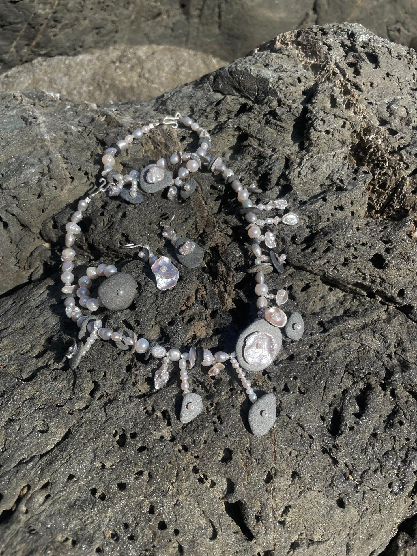 NERIO EARRINGS
