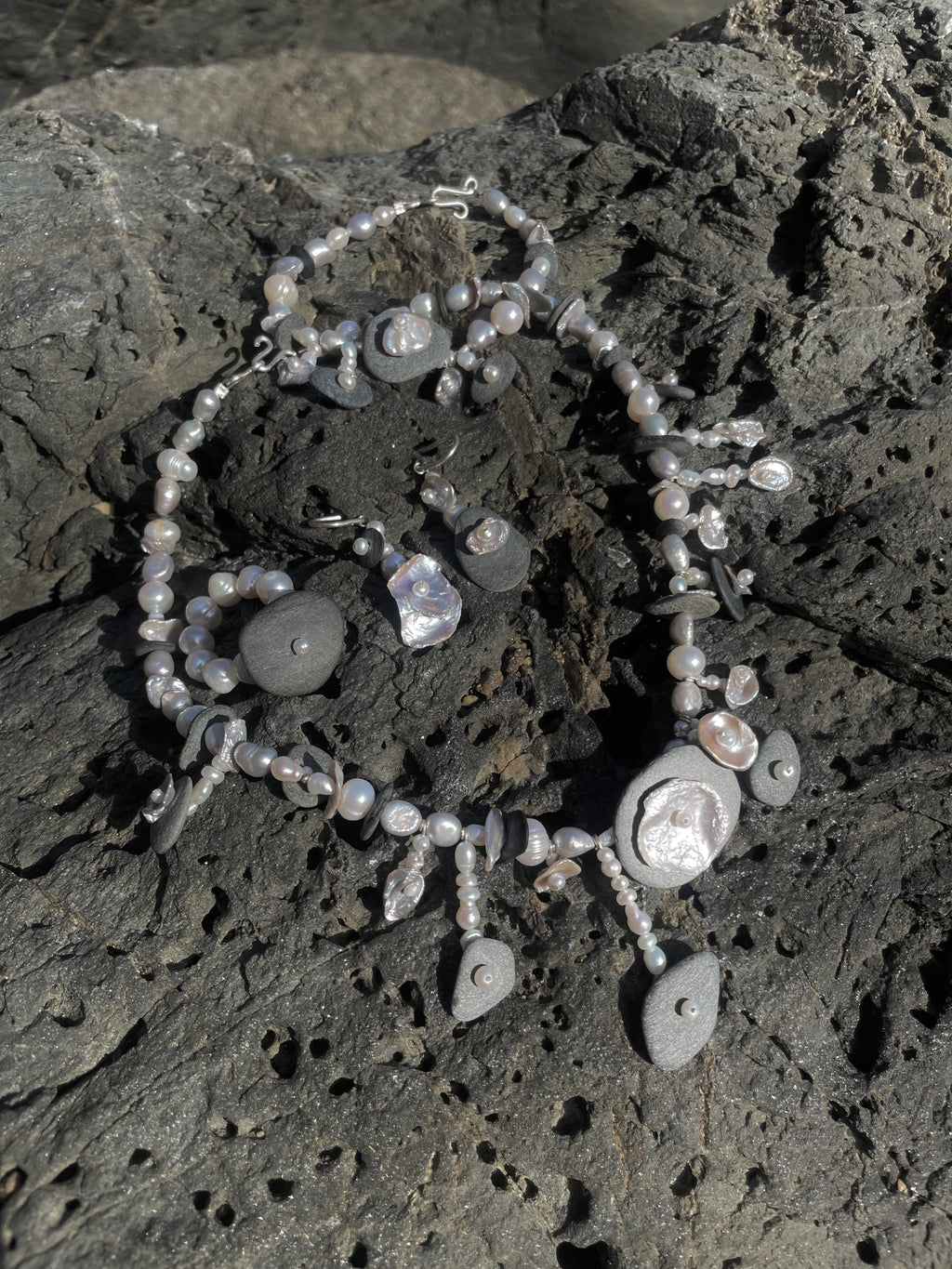 NERIO NECKLACE
