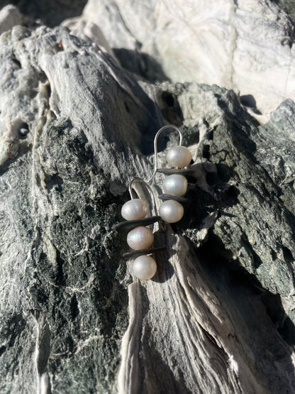 NOAH EARRINGS