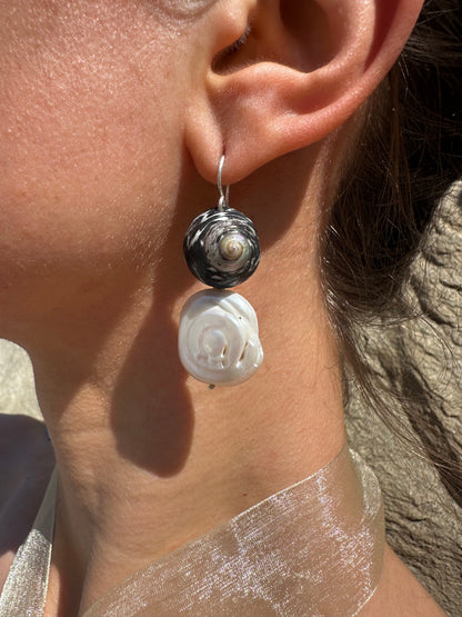 SNEGLE EARRINGS