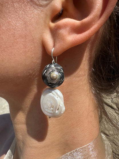 SNEGLE EARRINGS