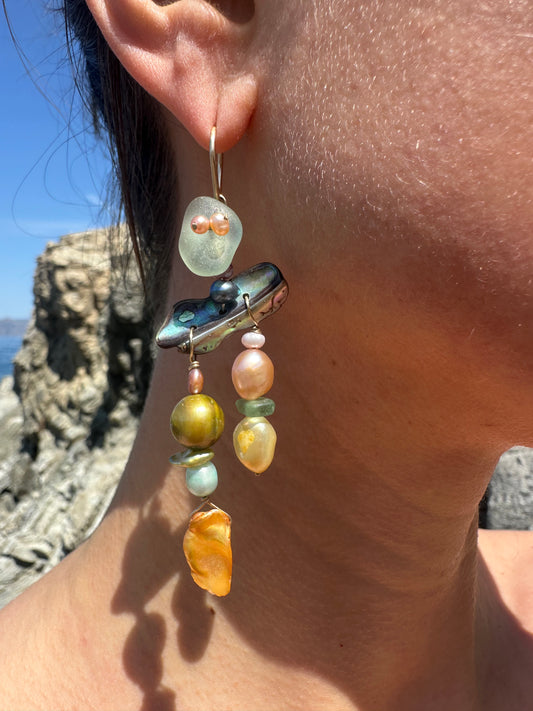 IRIDESCA EARRINGS