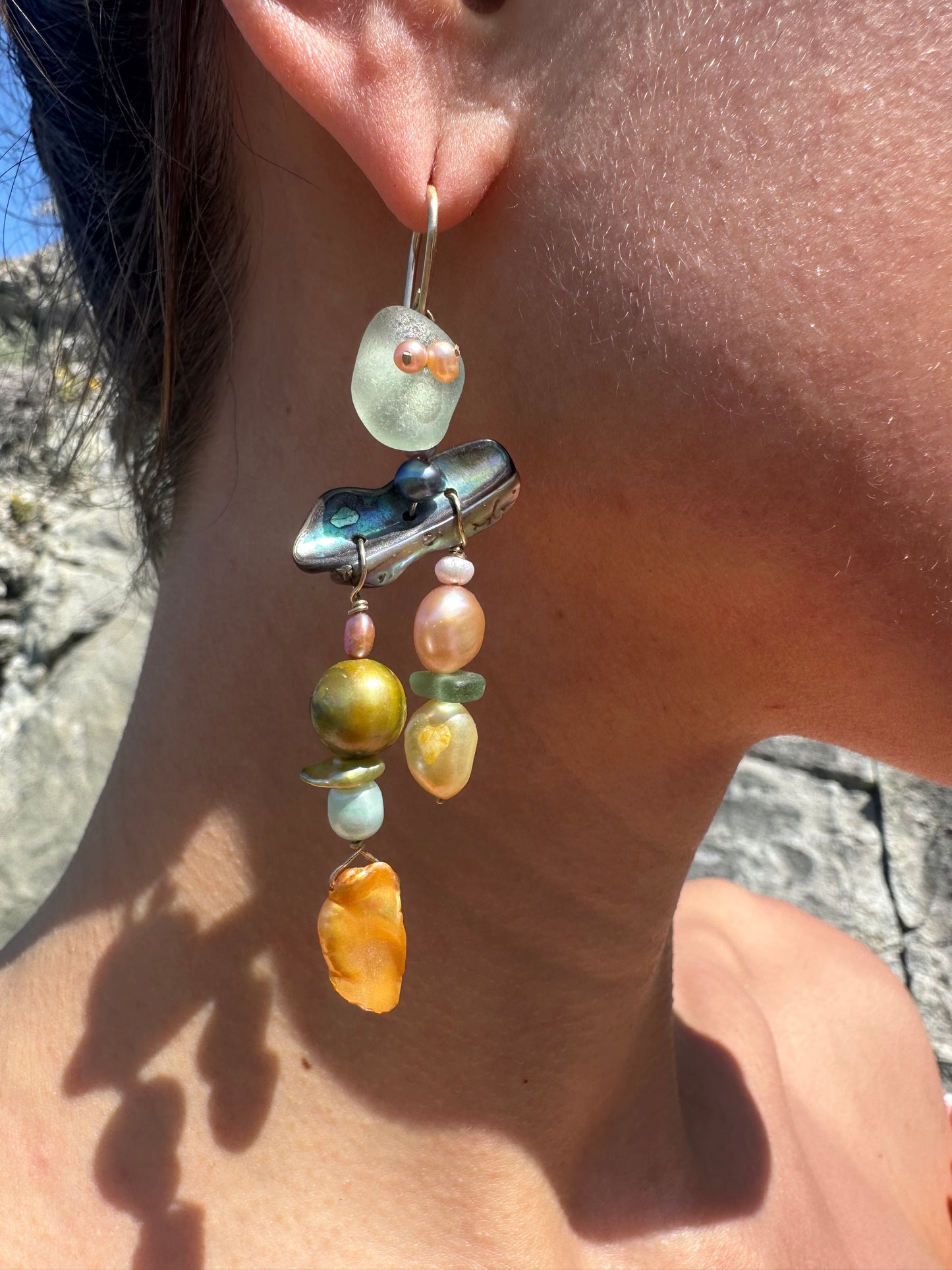 IRIDESCA EARRINGS