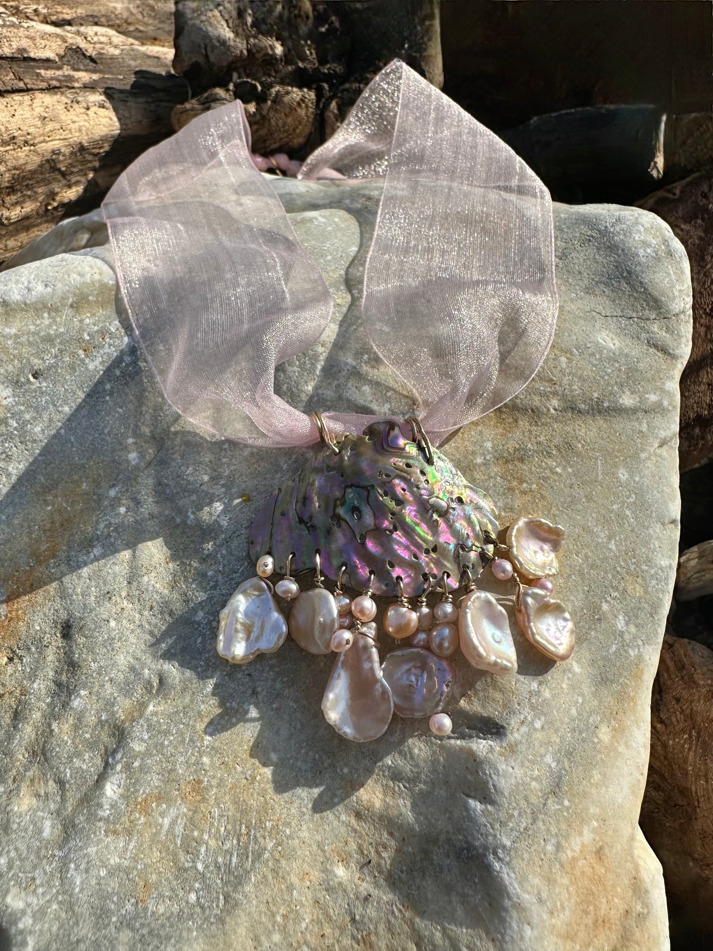 CALLA NECKLACE