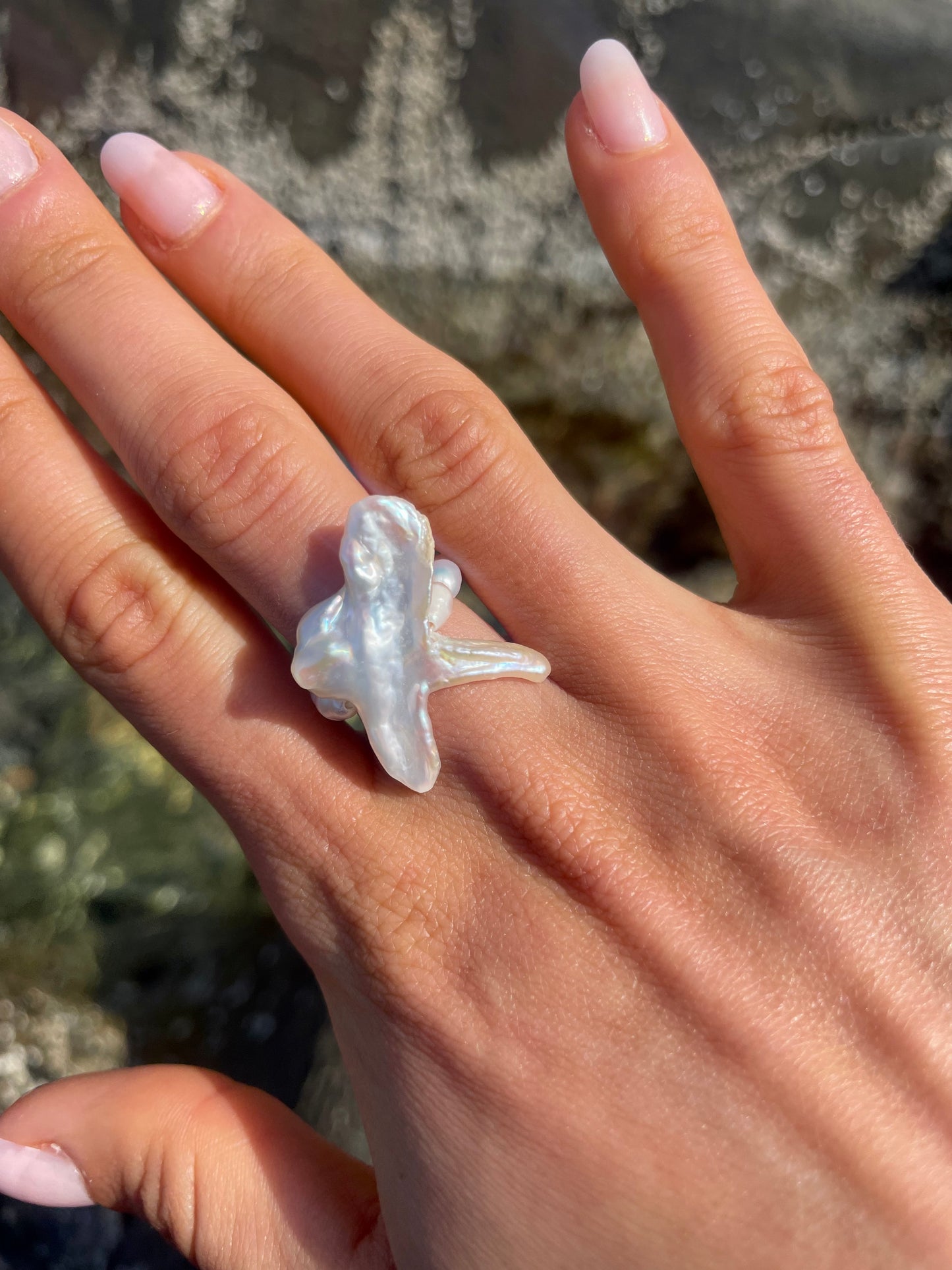 EKIS RING