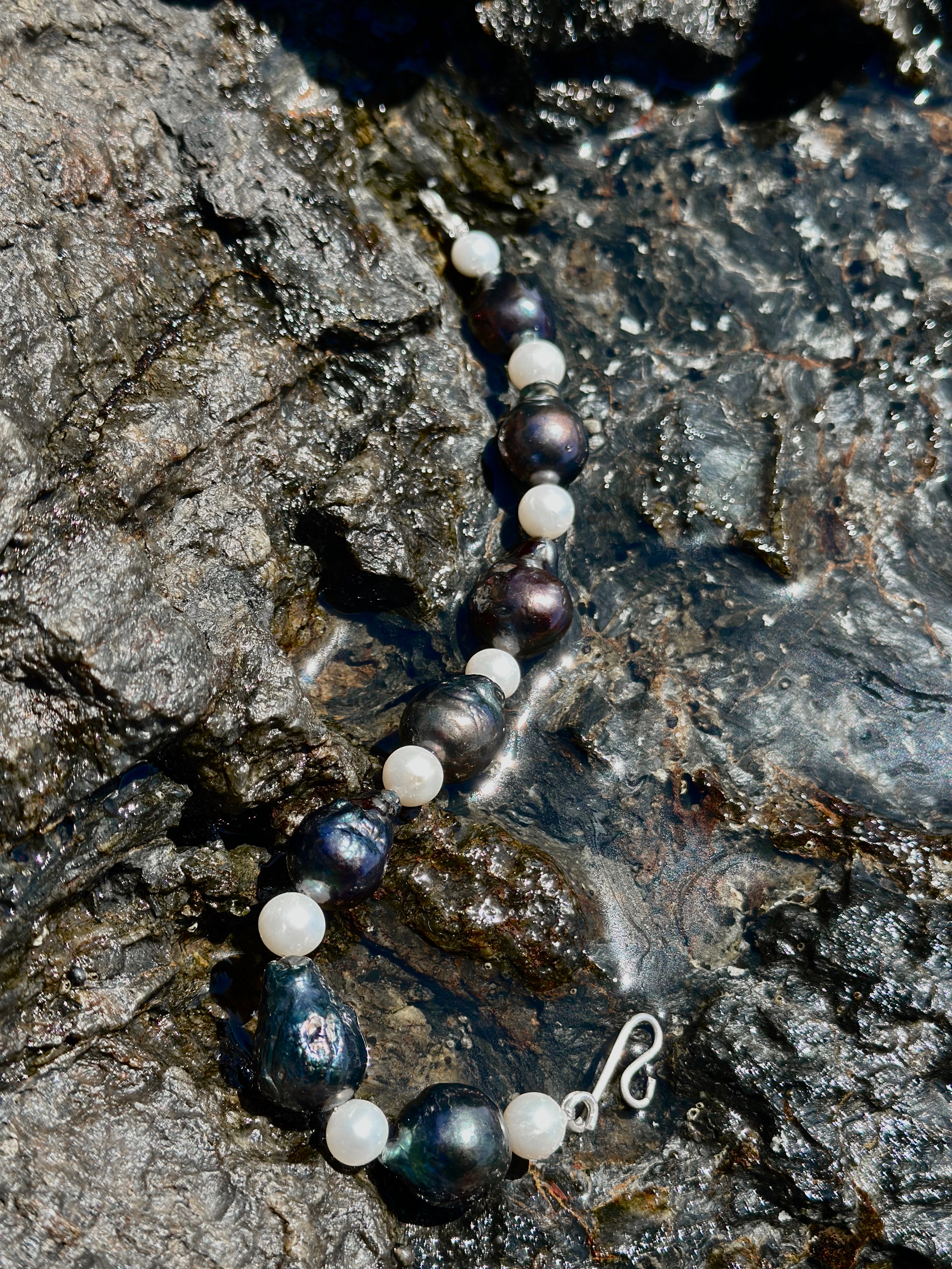 JOHN BRACELET
