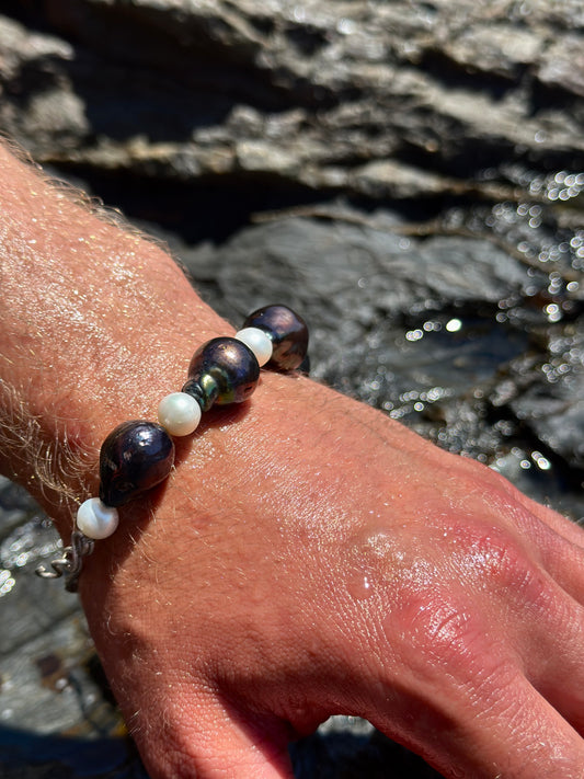 JOHN BRACELET