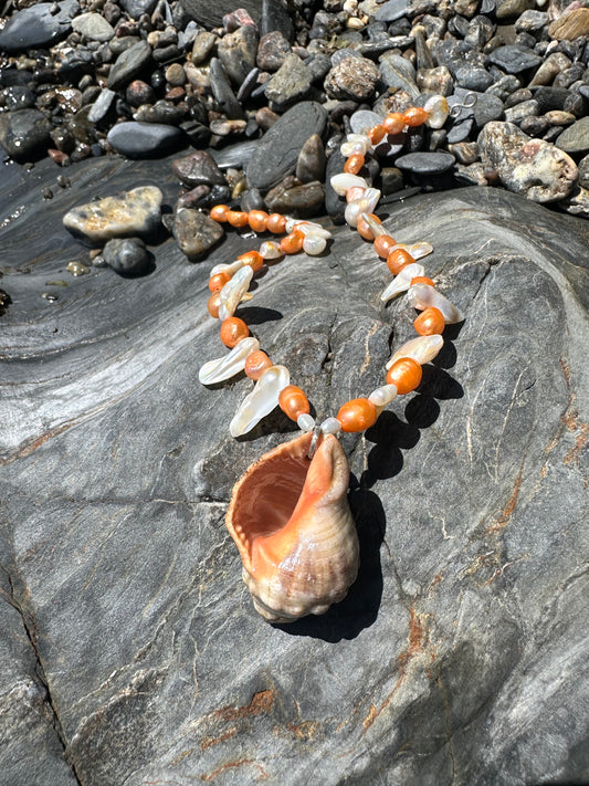 ISABELLA NECKLACE