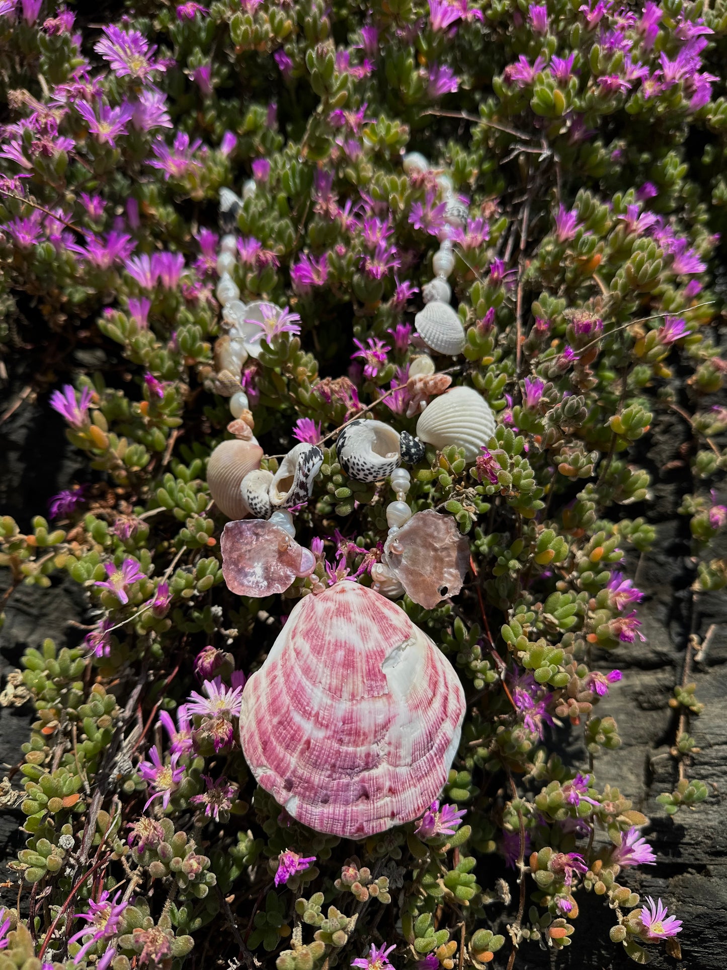 PINKY NECKLACE