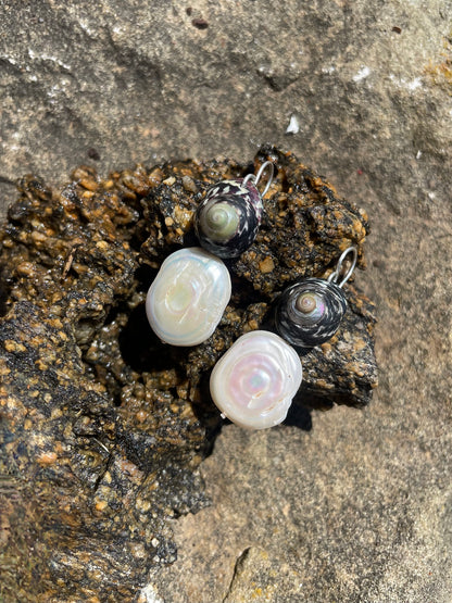SNEGLE EARRINGS