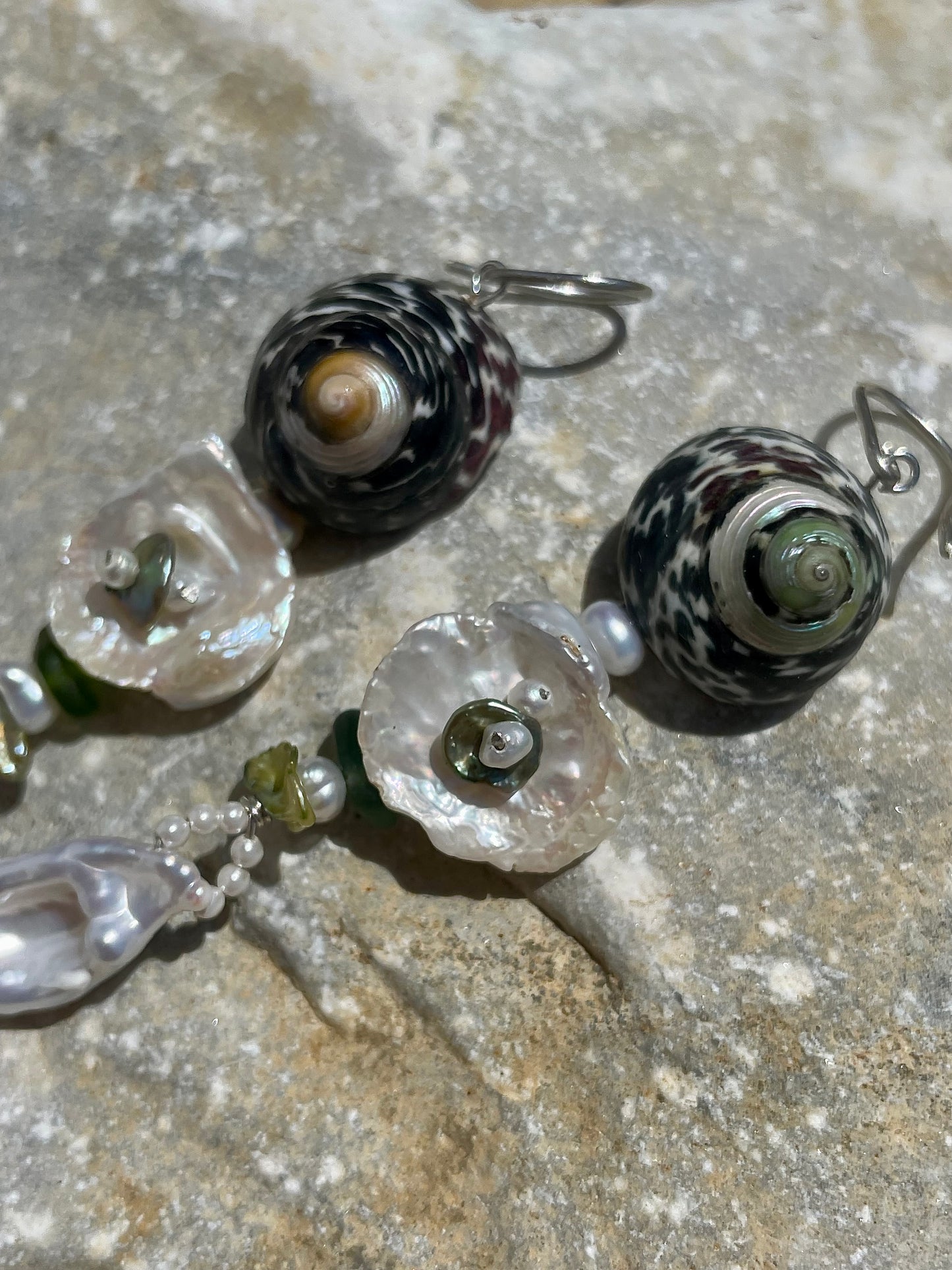 NOÉ EARRINGS