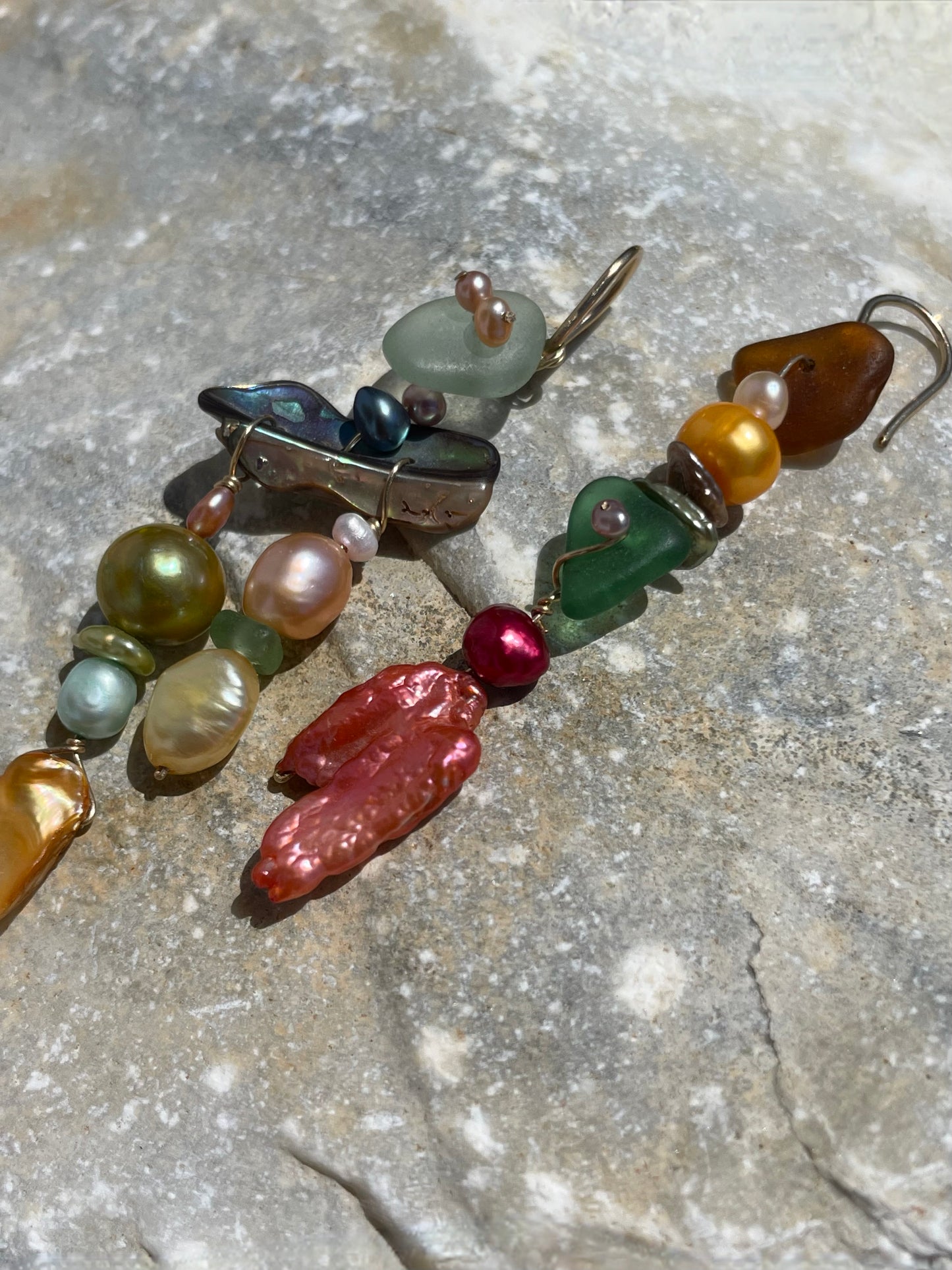 IRIDESCA EARRINGS