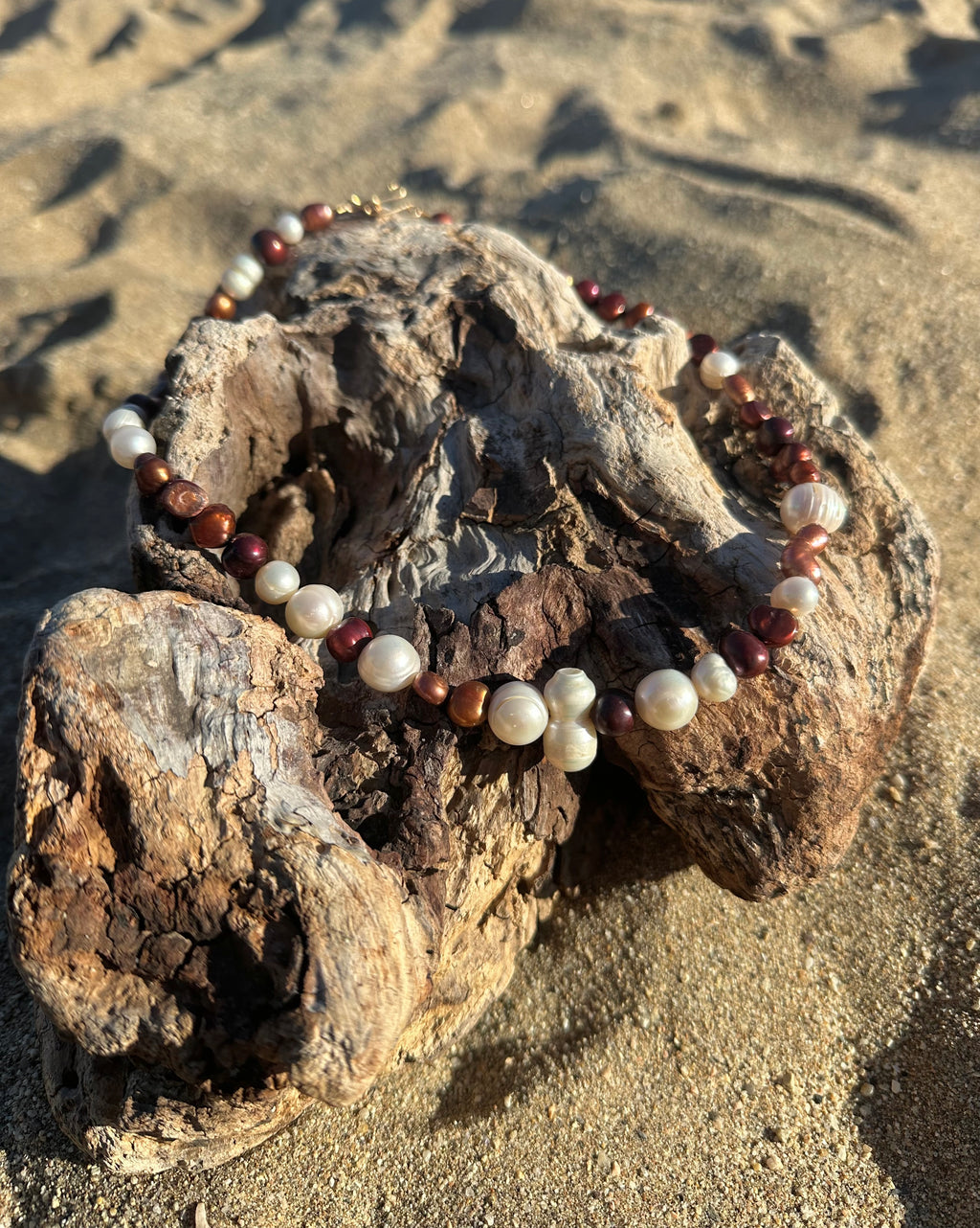 SONIA NECKLACE