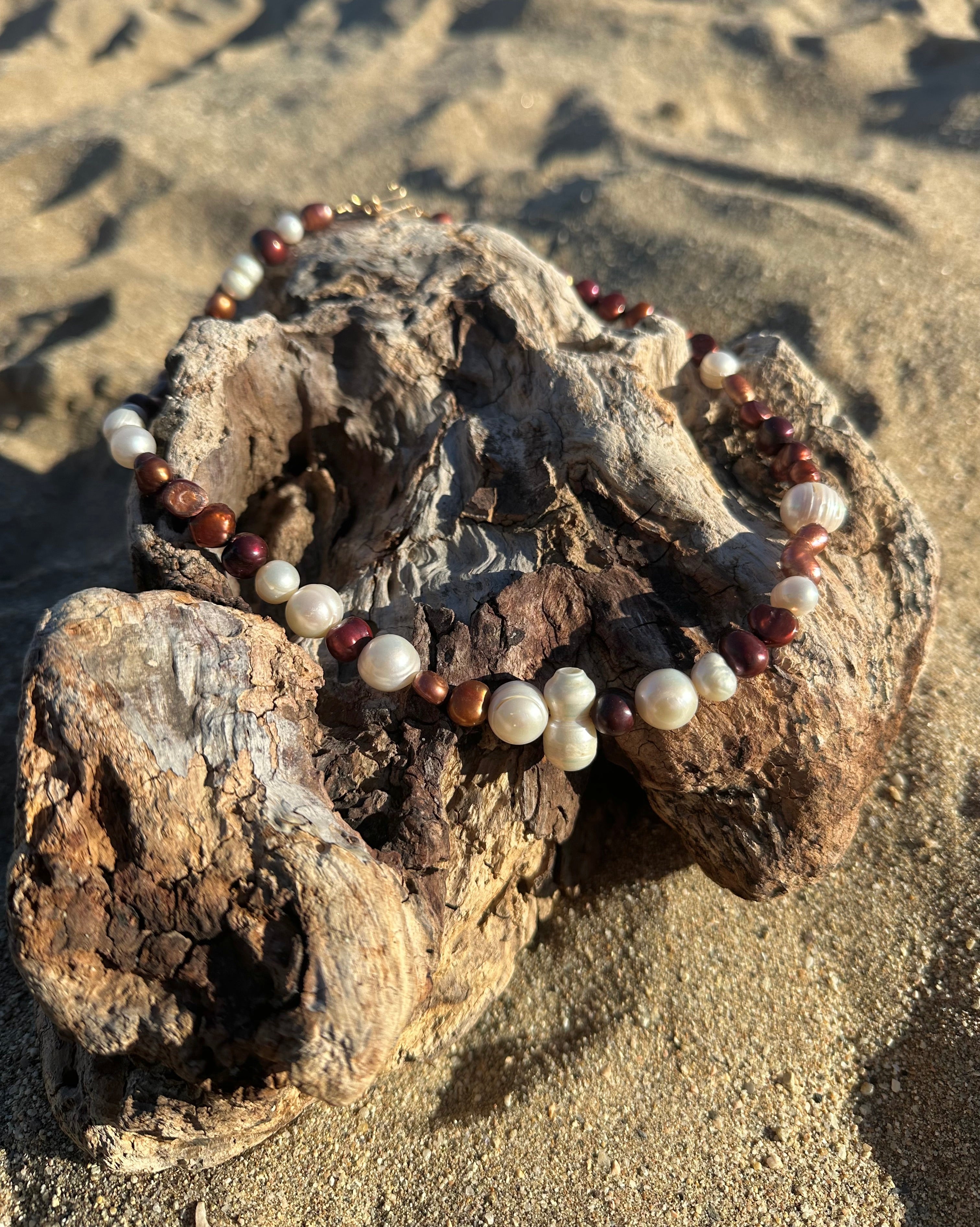 SONIA NECKLACE