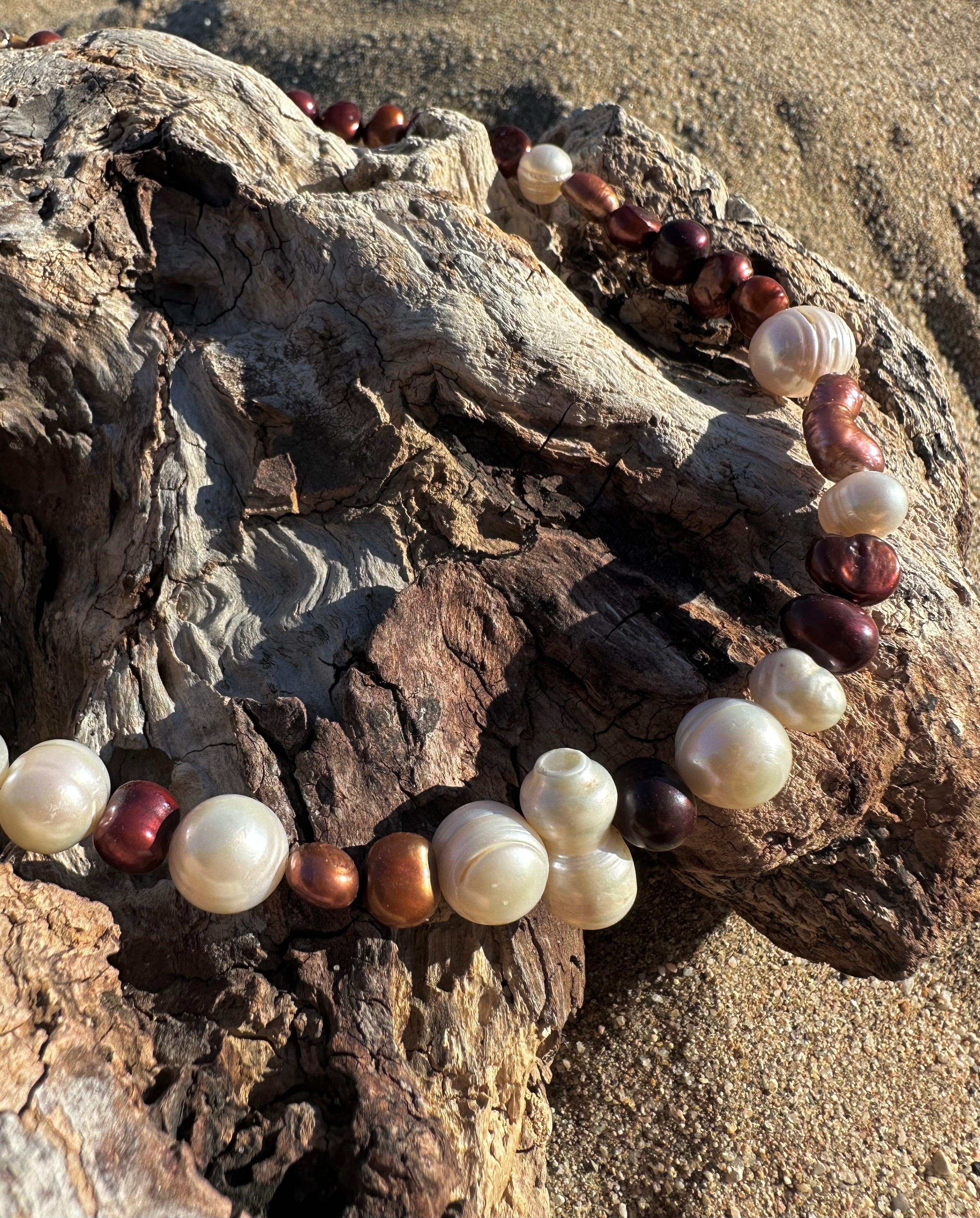 SONIA NECKLACE