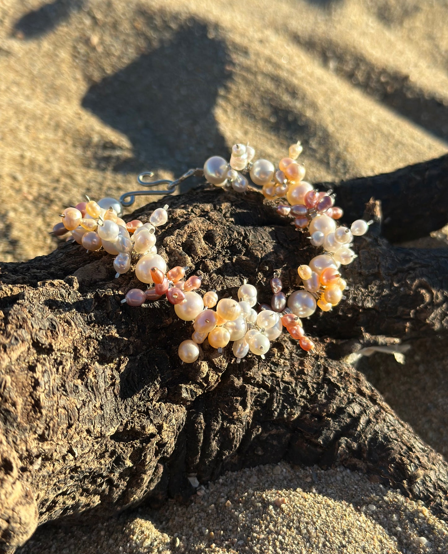 LOLA BRACELET
