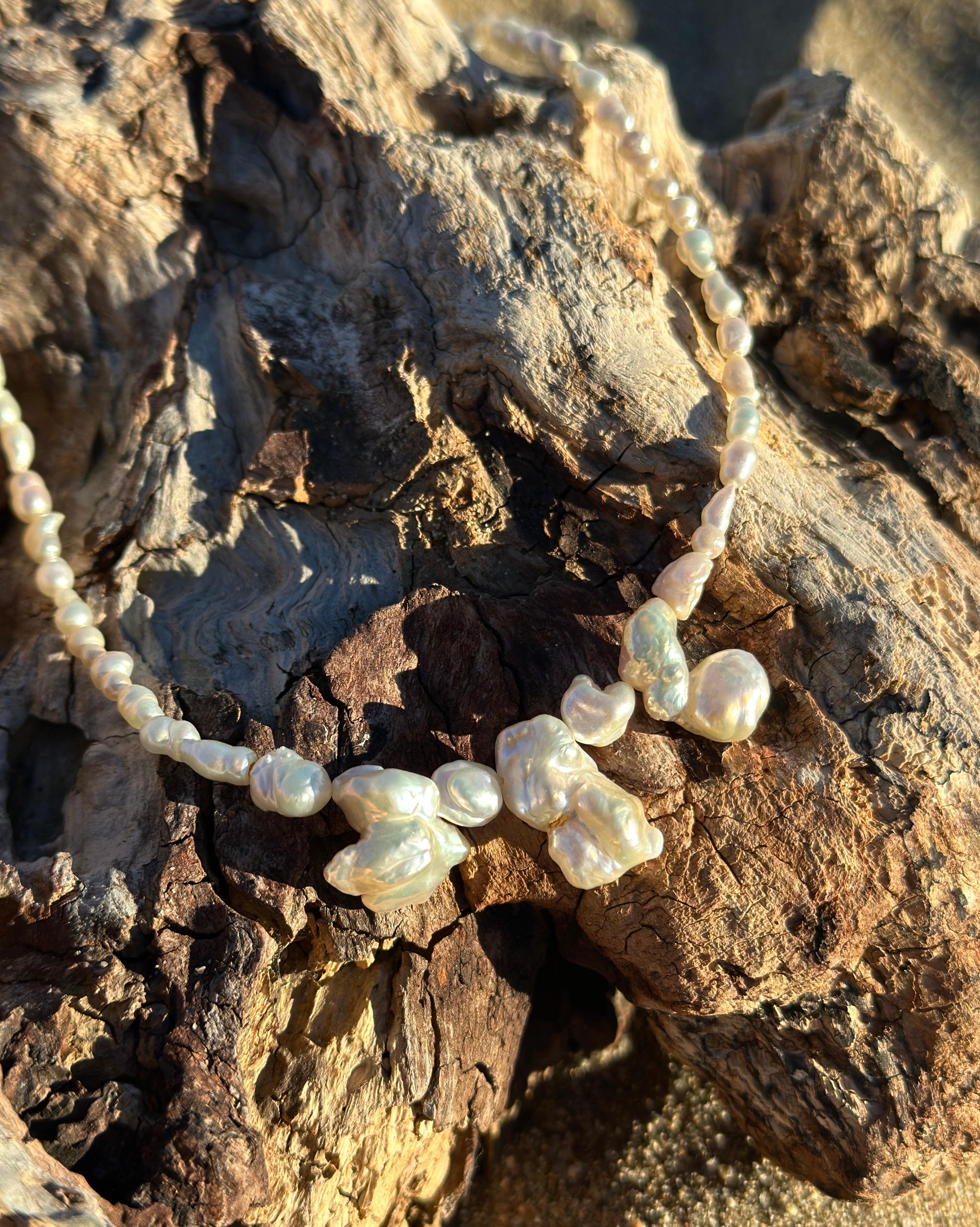 VERA NECKLACE