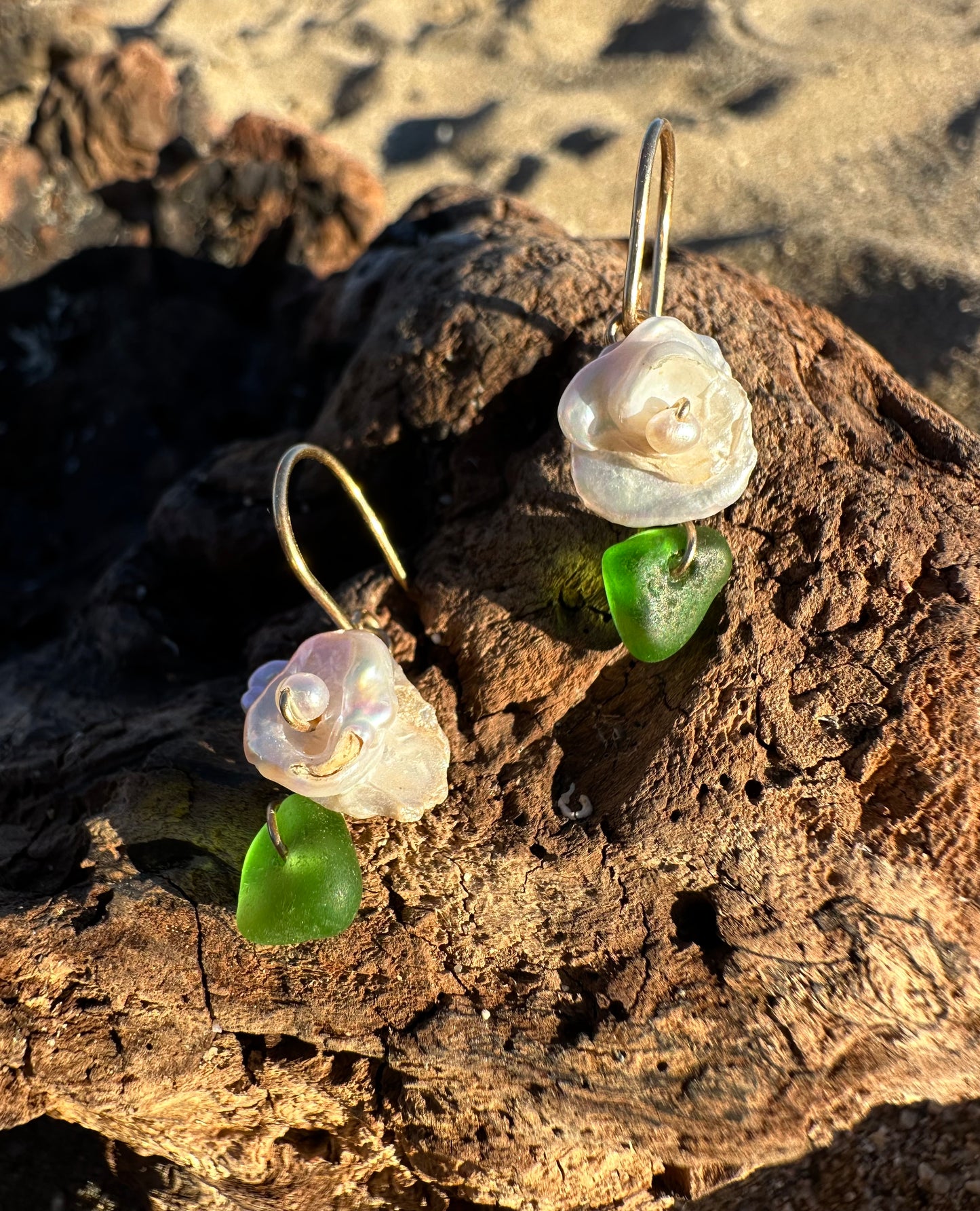 MAGNOLIA EARRINGS