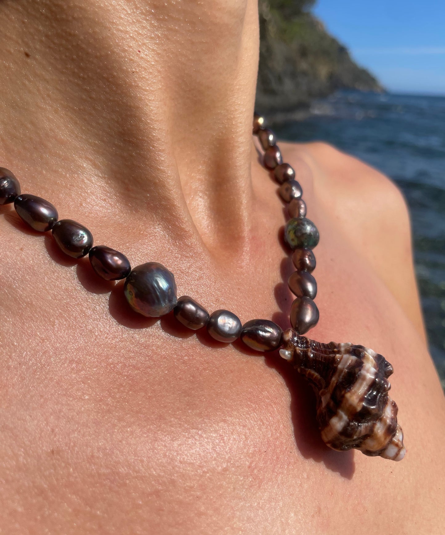 RON NECKLACE