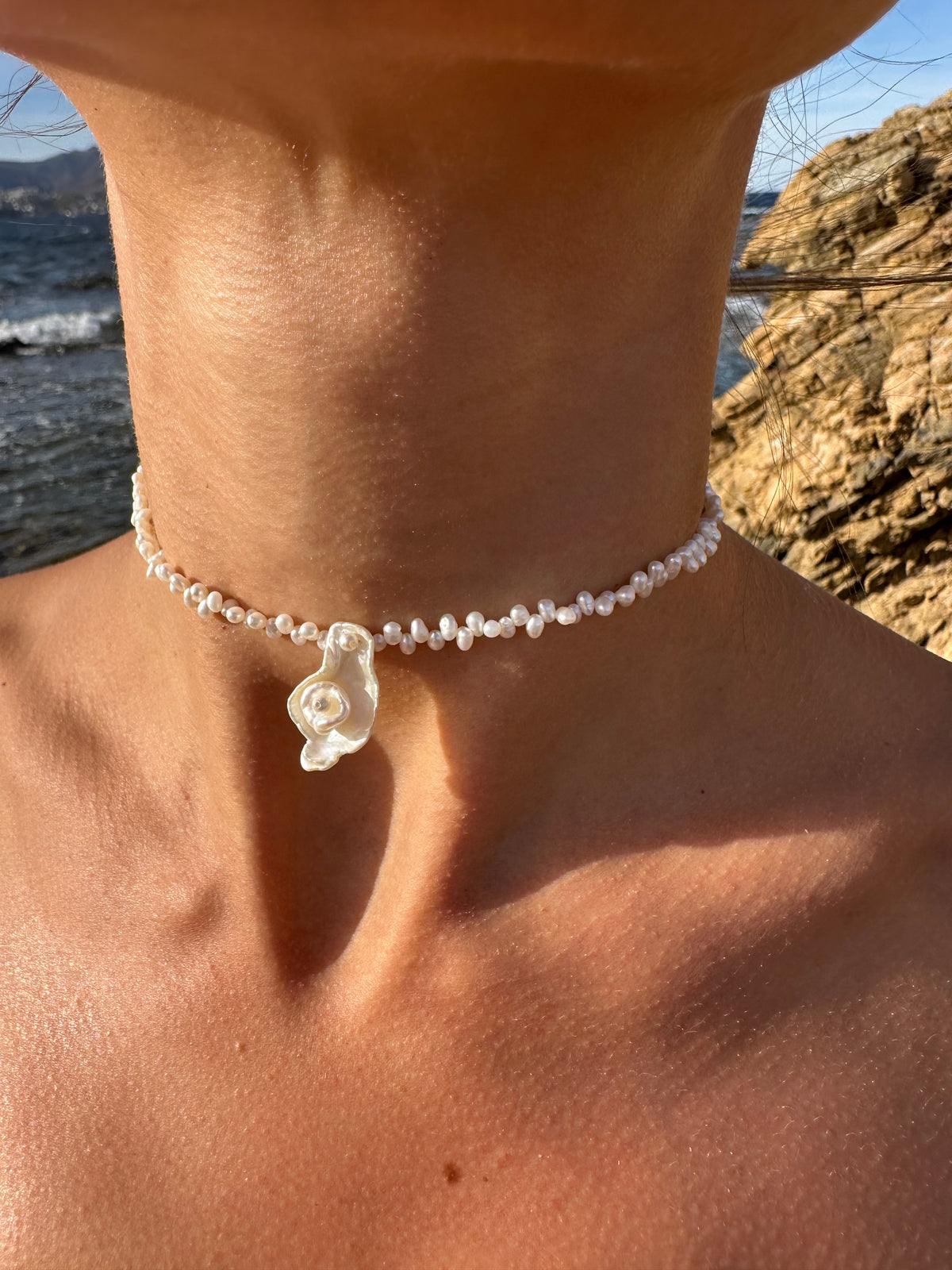 EVY NECKLACE