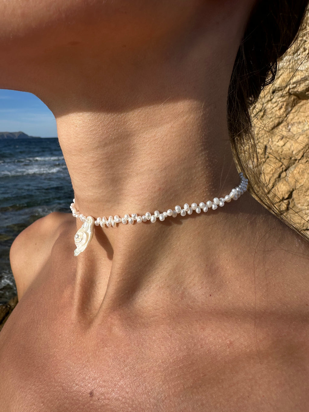 EVY NECKLACE