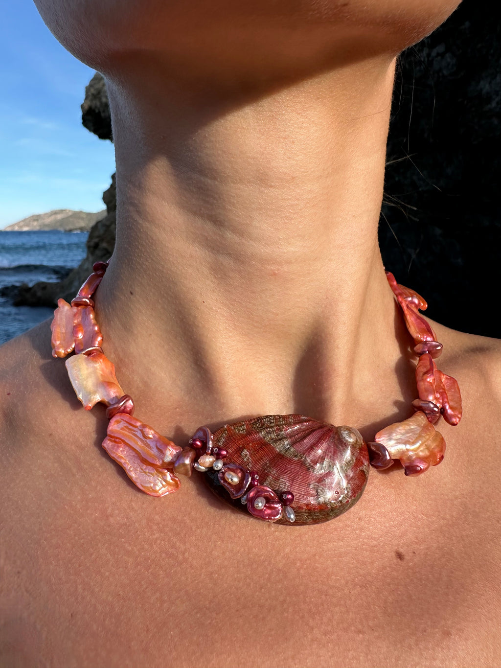RUBRA NECKLACE