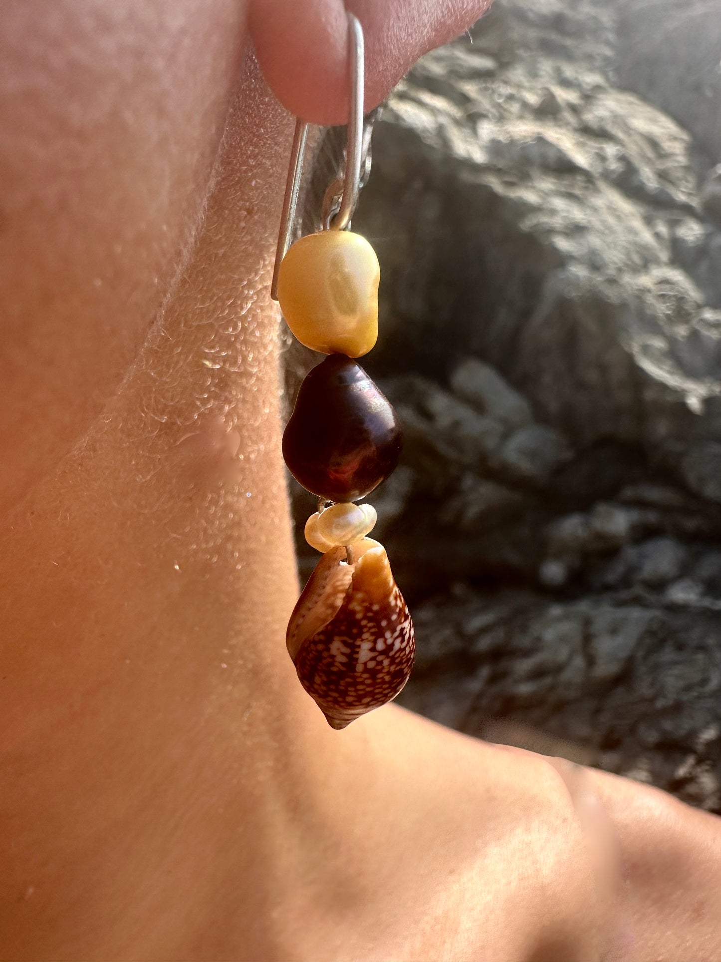 SUNNY EARRINGS