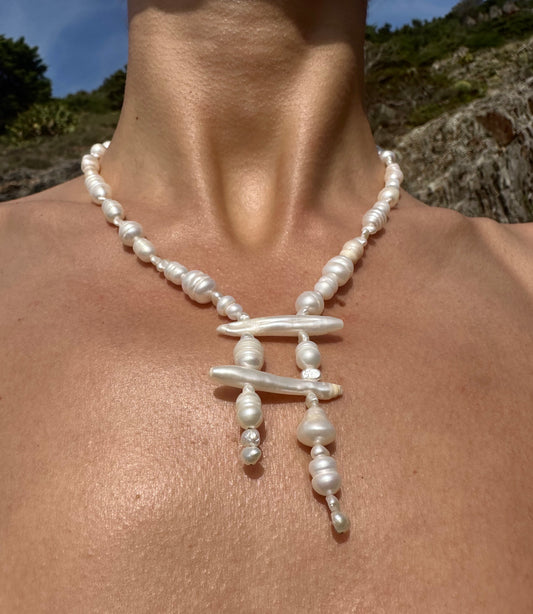 TINA NECKLACE