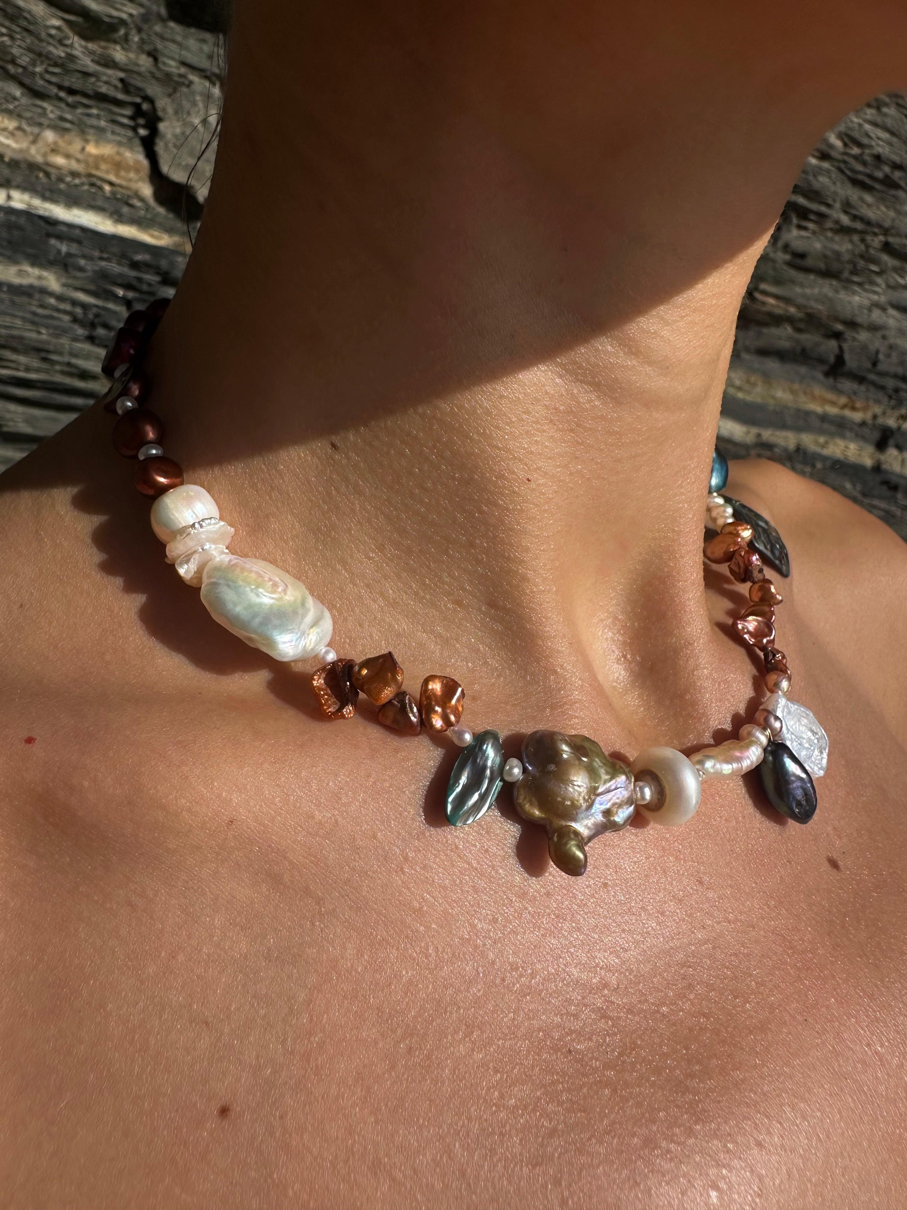 ANTON NECKLACE